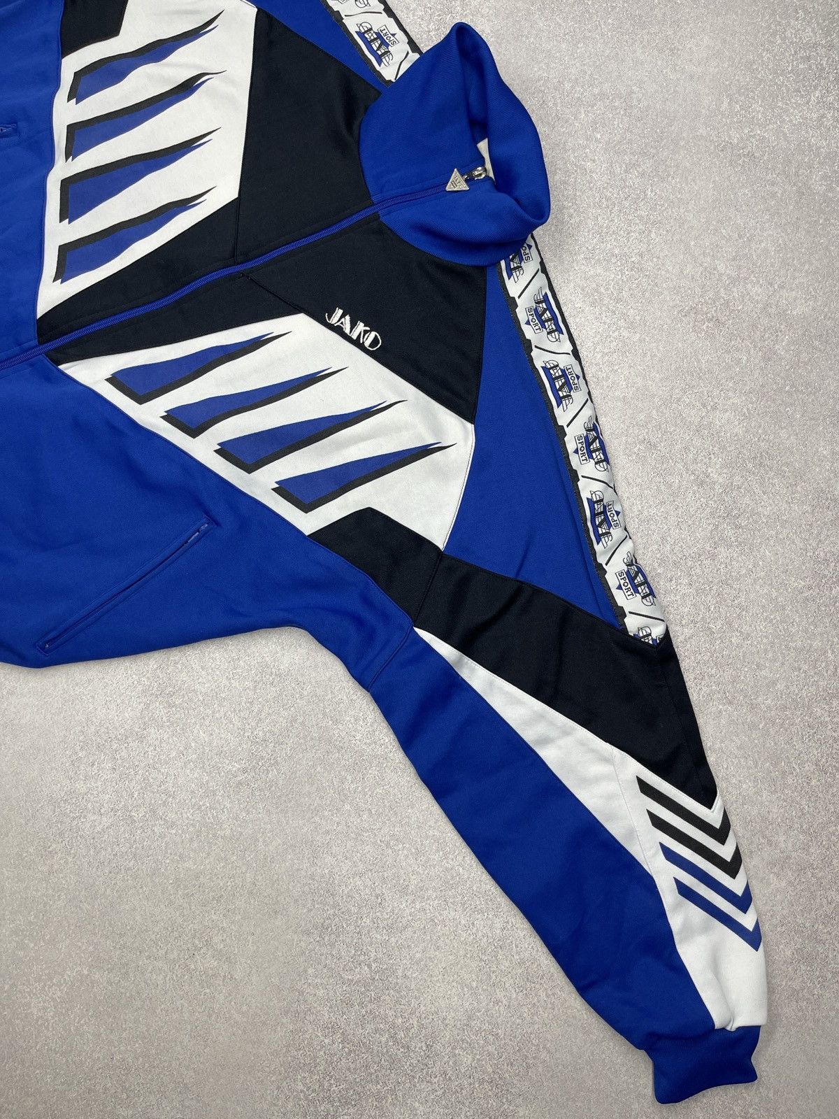 Vintage Vintage Jako Juventus Soccer Track Jacket Black/Blue Y2K Size US M / EU 48-50 / 2 - 4 Thumbnail