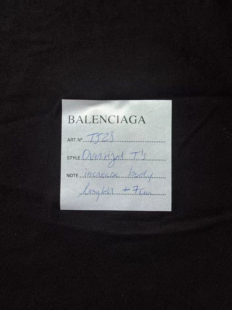Balenciaga Balenciaga Solid Logo Label Short Sleeve Tee Size US S / EU 44-46 / 1 - 3 Thumbnail