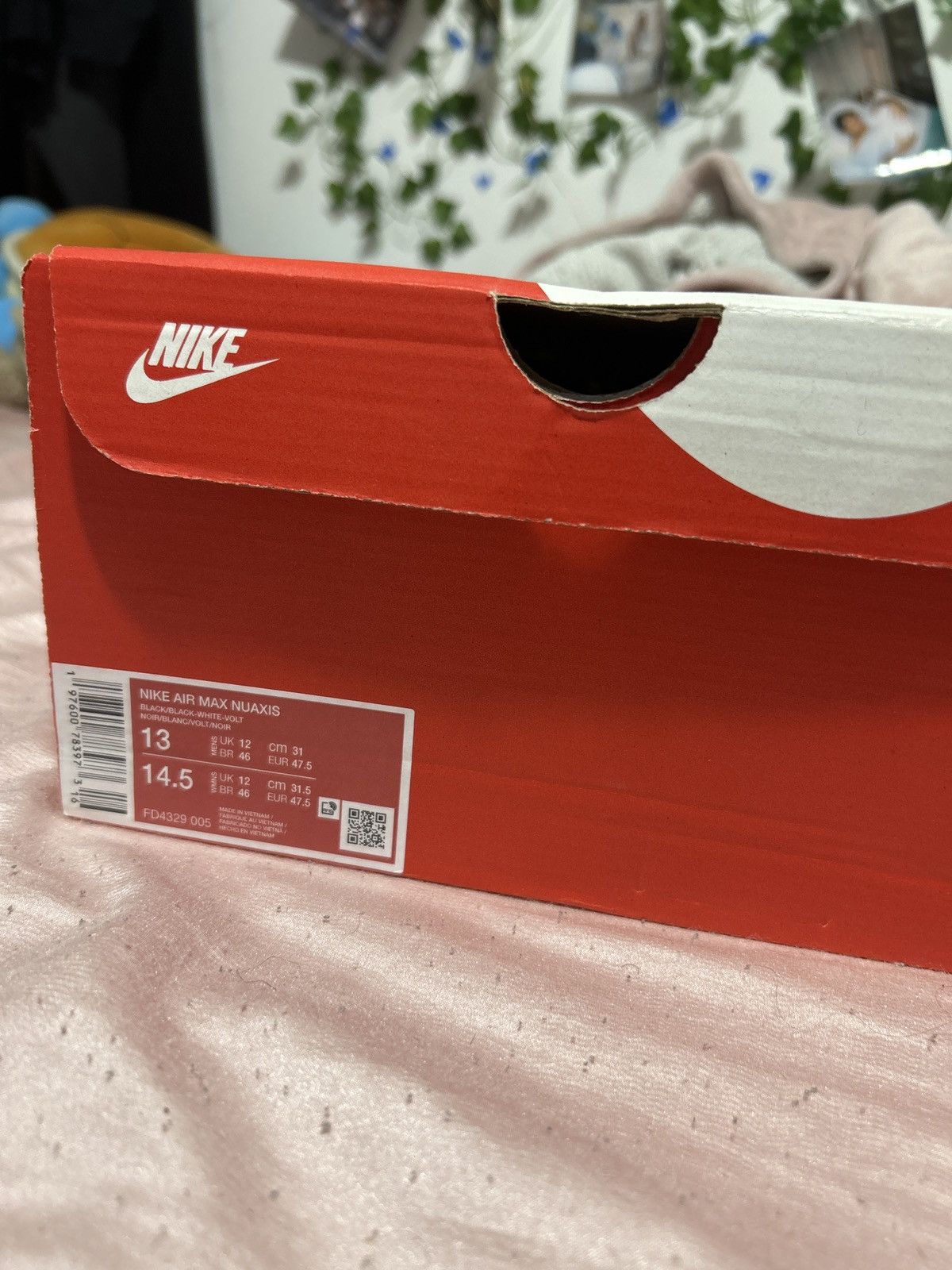 Nike Nike Air Max Axis Size US 13 / EU 46 - 7 Thumbnail