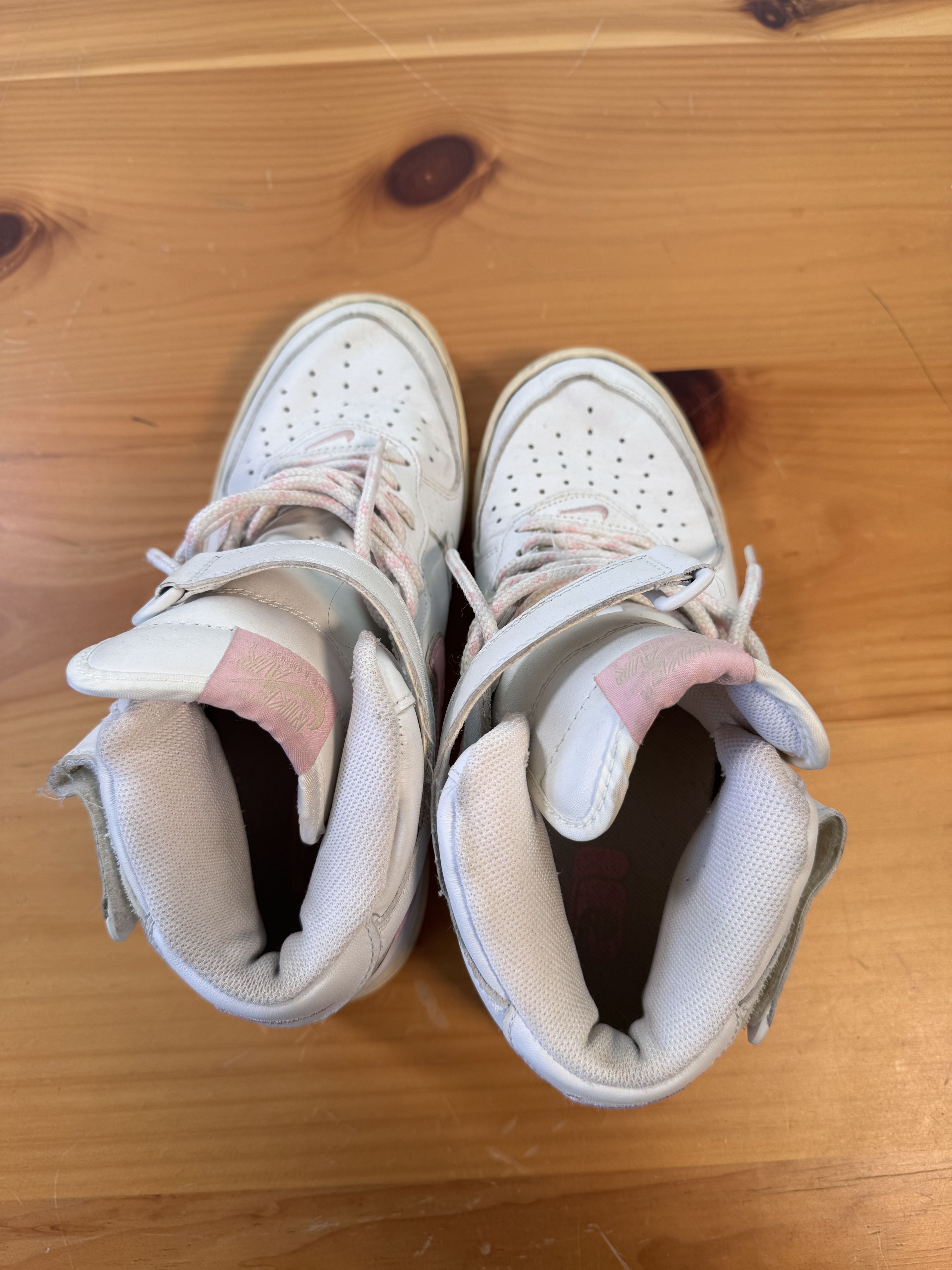 Nike 2005 Nike Wmns Air Force 1 Mid 'White Shy Pink' double Size US 7.5 / EU 40-41 - 5 Thumbnail