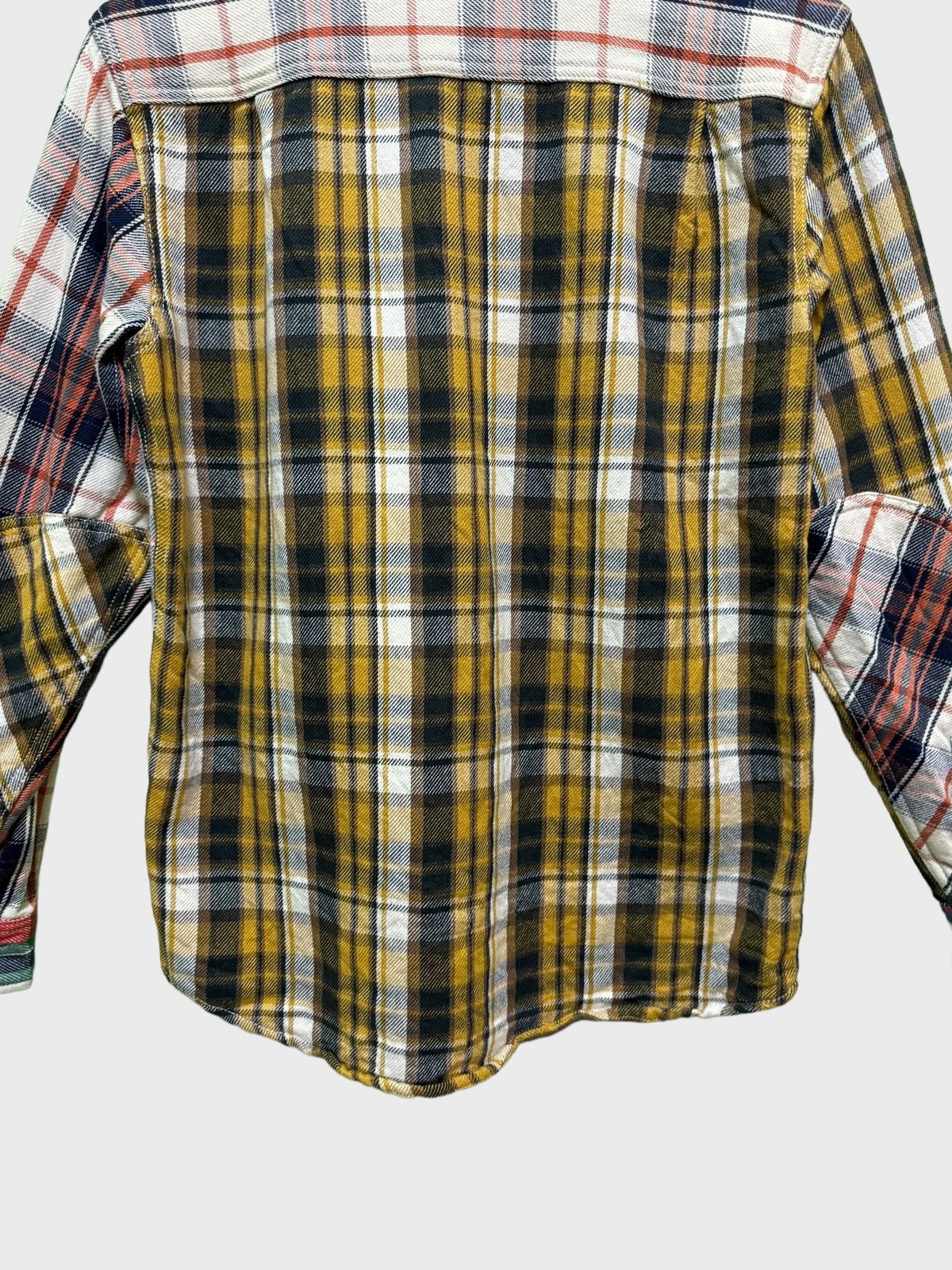Japanese Brand Vintage Alcarza Reworked Classic Fit Heavy Flannel Shirt Size US M / EU 48-50 / 2 - 10 Thumbnail