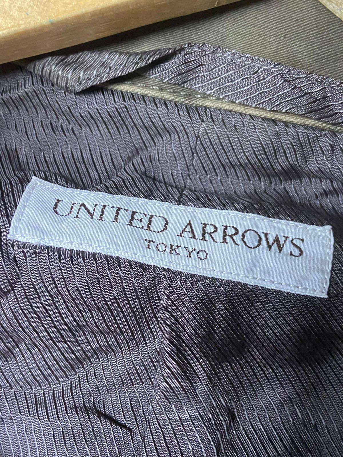United Arrows United Arrows Tokyo Multipocket Military Style Jacket (170) Size US S / EU 44-46 / 1 - 10 Thumbnail