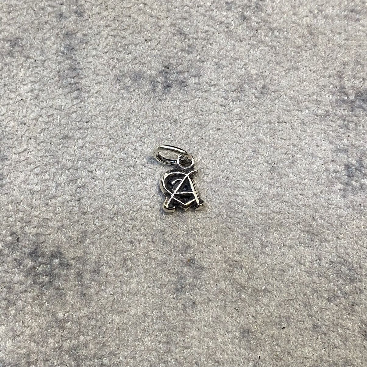 Chrome Hearts Chrome Hearts Mini Alphabet Letter A Charm silver Size ONE SIZE - 2 Thumbnail