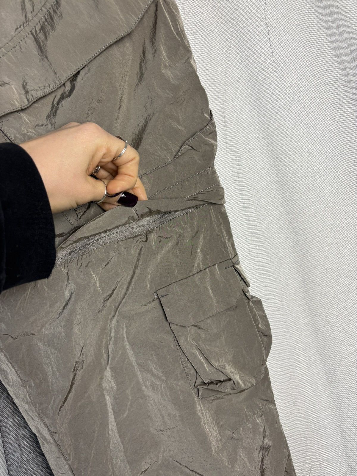 Kith Reflecting Kith Cargo Pants Silver Waist: 37-42cm Size US 28 / EU 44 - 4 Thumbnail