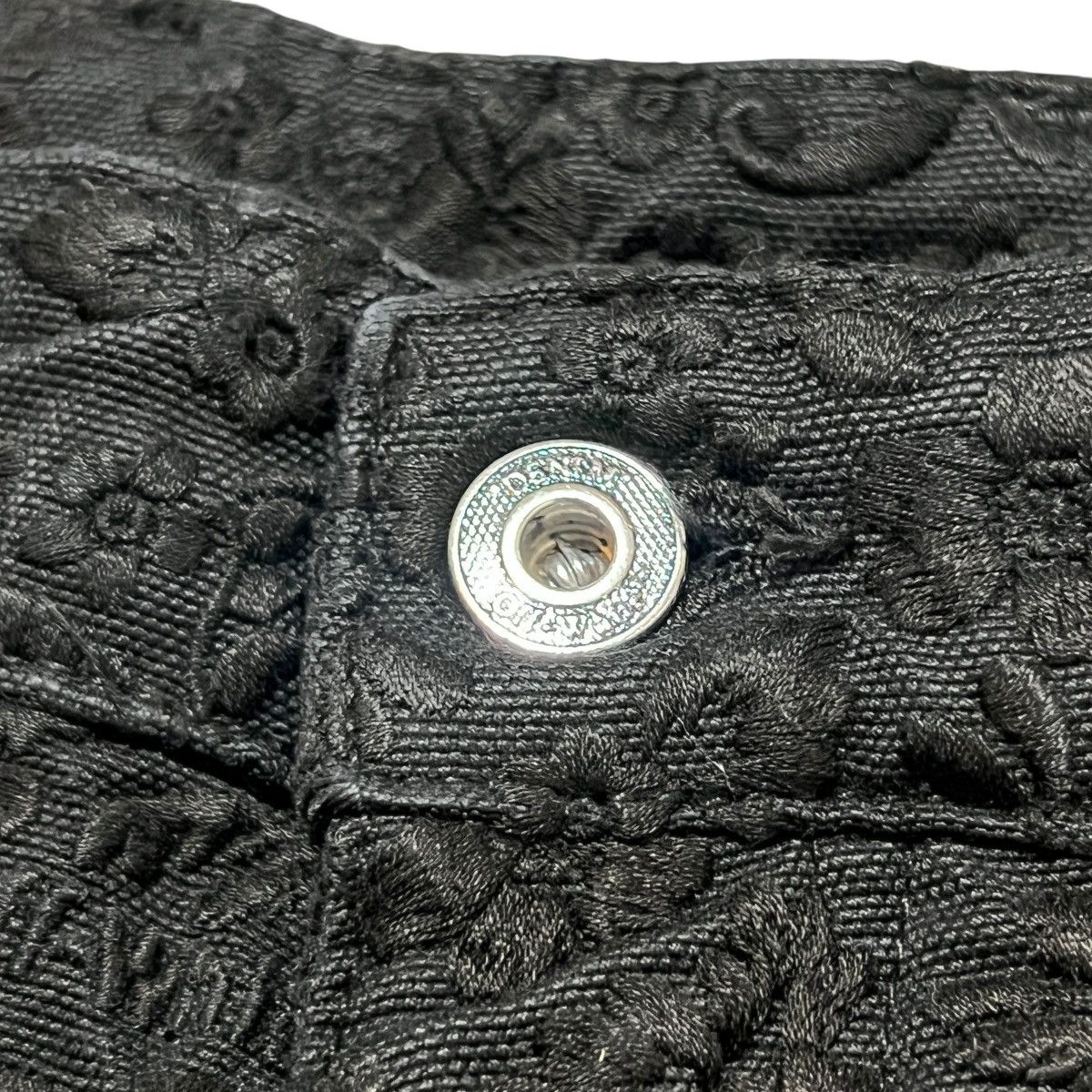 Off-White Off White 23SS Flower Embroidery Carpenter Flare Denim Black Size US 44 / EU 60 - 4 Thumbnail