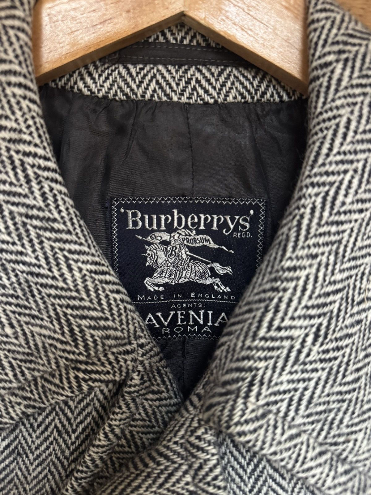 Burberry Vintage Burberry Irish Tweed Overcoat – Size 38R Medium Size US M / EU 48-50 / 2 - 4 Thumbnail