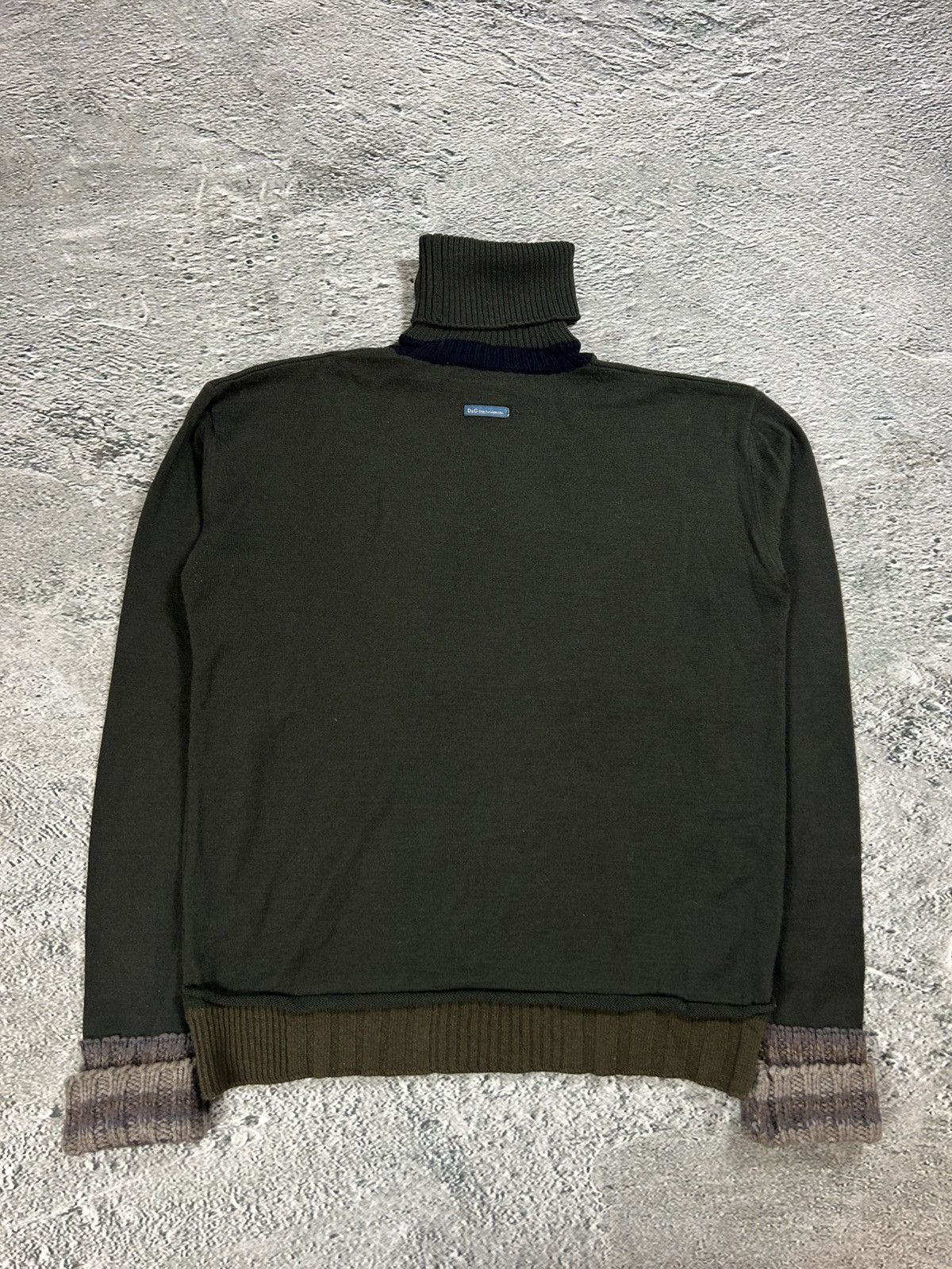 Dolce & Gabbana Dolce & Gabbana vintage sweater turtleneck big logo knit Size US M / EU 48-50 / 2 - 10 Thumbnail