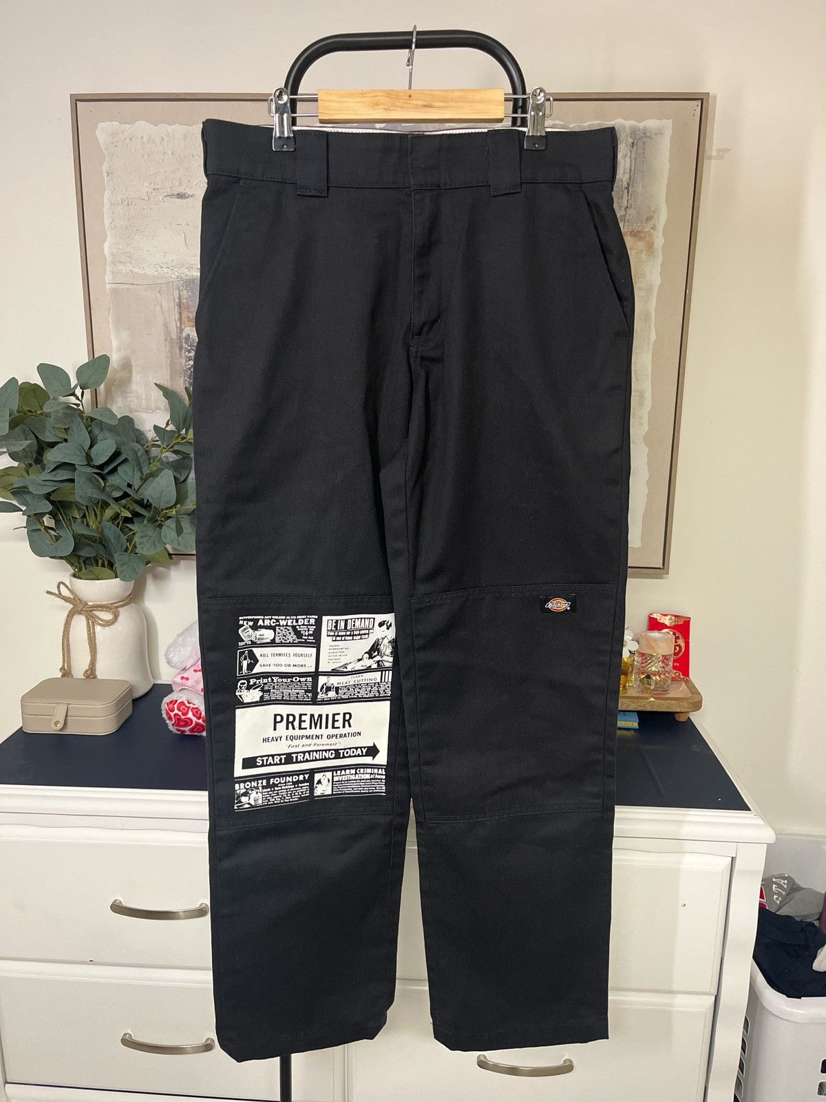 Dickies Dickies X Premier Knee Graphic Print Trousers Size US 32 / EU 48 - 1 Thumbnail