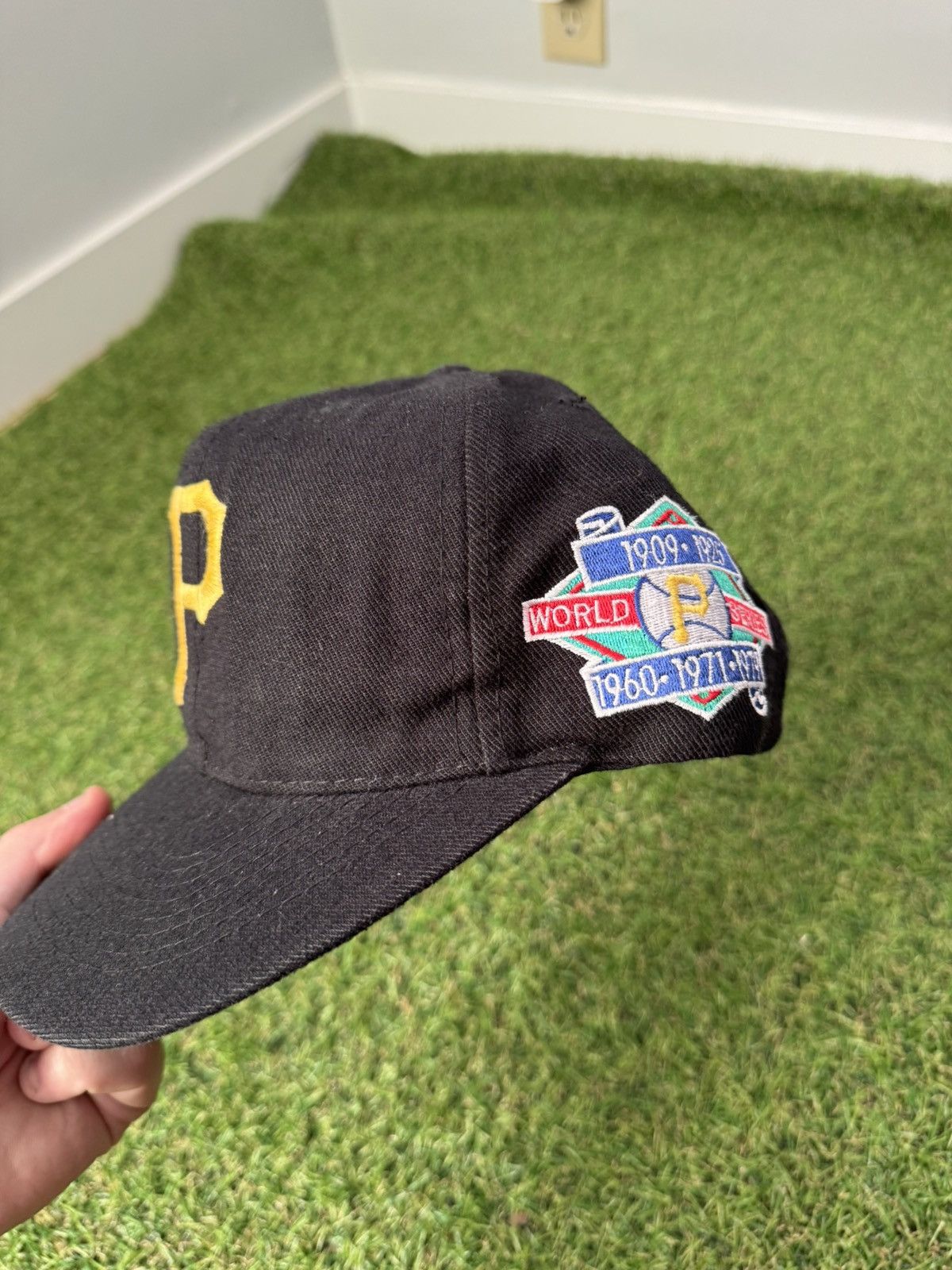 MLB Pittsburgh Pirates snapback hat Size ONE SIZE - 2 Thumbnail