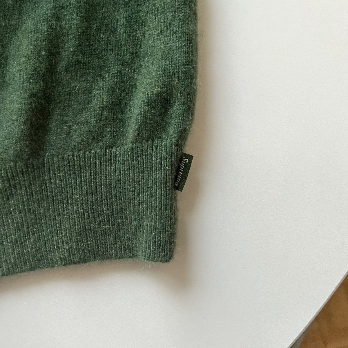 Supreme Supreme Cashmere Sweater Green XL Size US XL / EU 56 / 4 - 4 Thumbnail