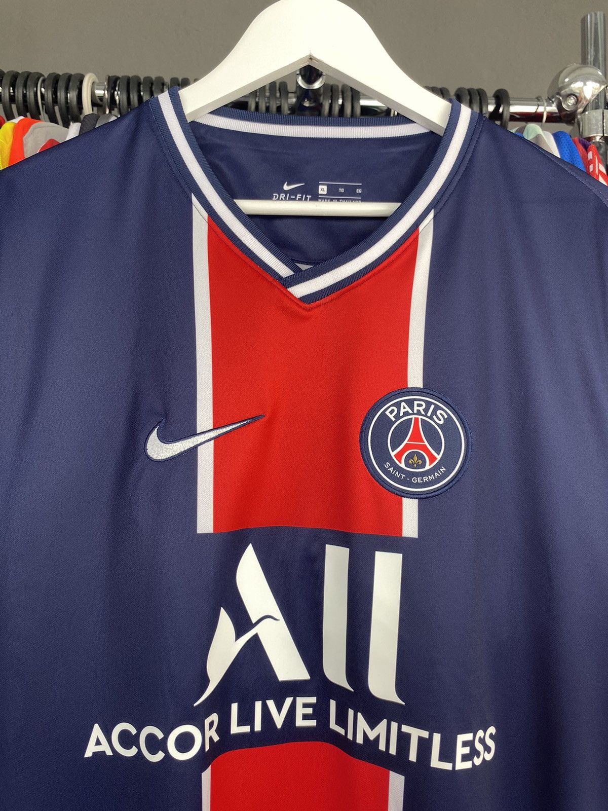 Nike 2020/21 NIKE PSG #7 MBAPPE HOME SOCCER FOOTBALL JERSEY SHIRT Size US XL / EU 56 / 4 - 5 Thumbnail