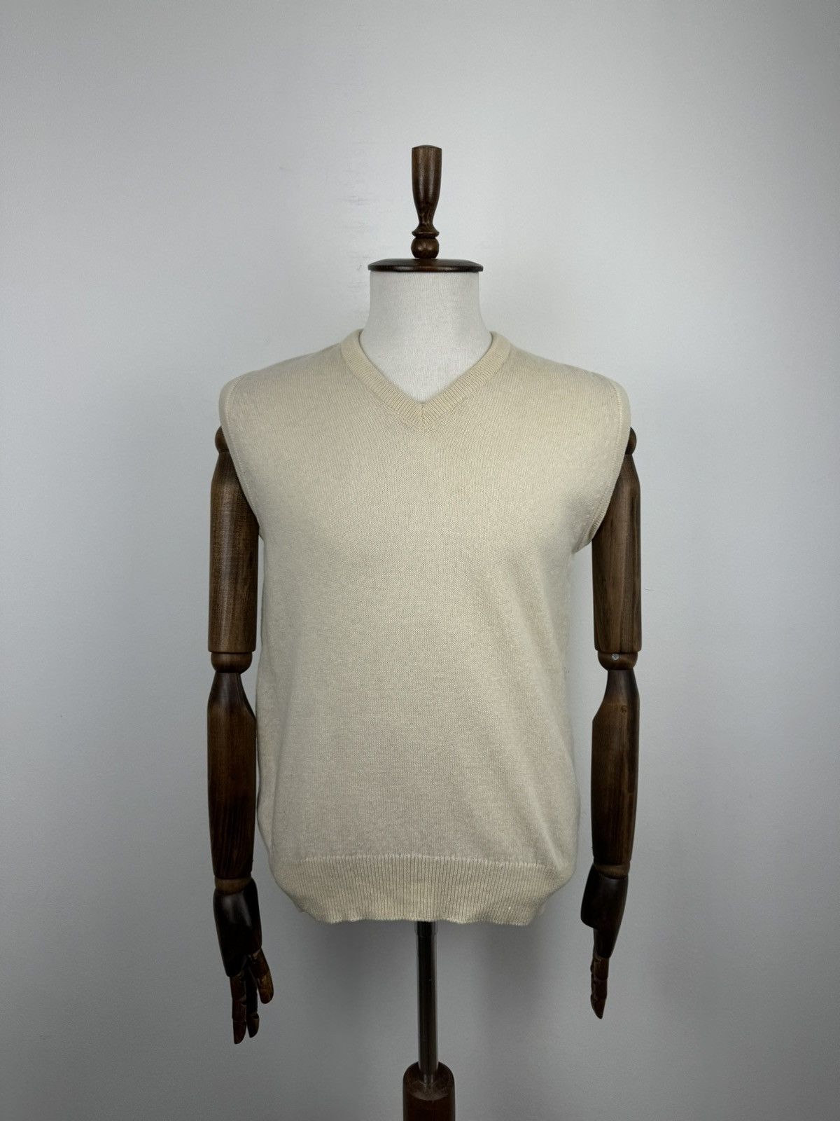 Vintage Men’s Glenmuir Wool Vest Sweater size 38 Size US M / EU 48-50 / 2 - 1 Thumbnail