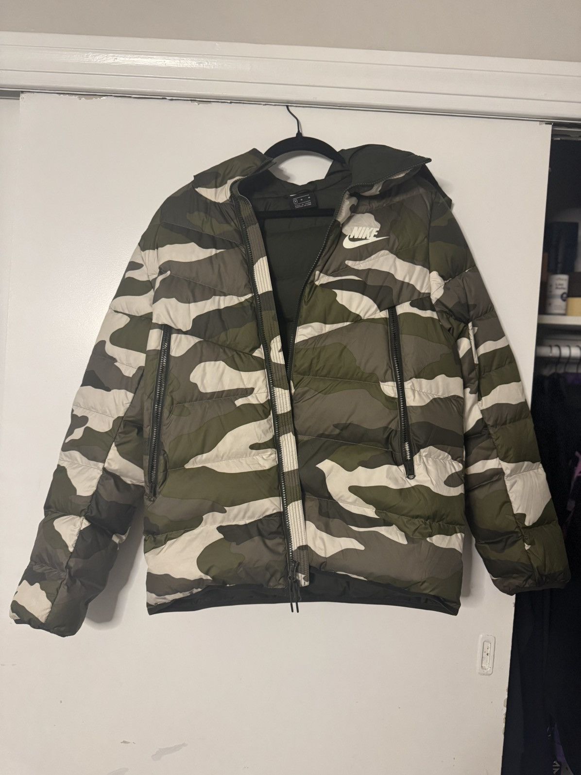 Nike Nike Sportswear Down Windrunner Camo Printed Size US M / EU 48-50 / 2 - 1 Thumbnail