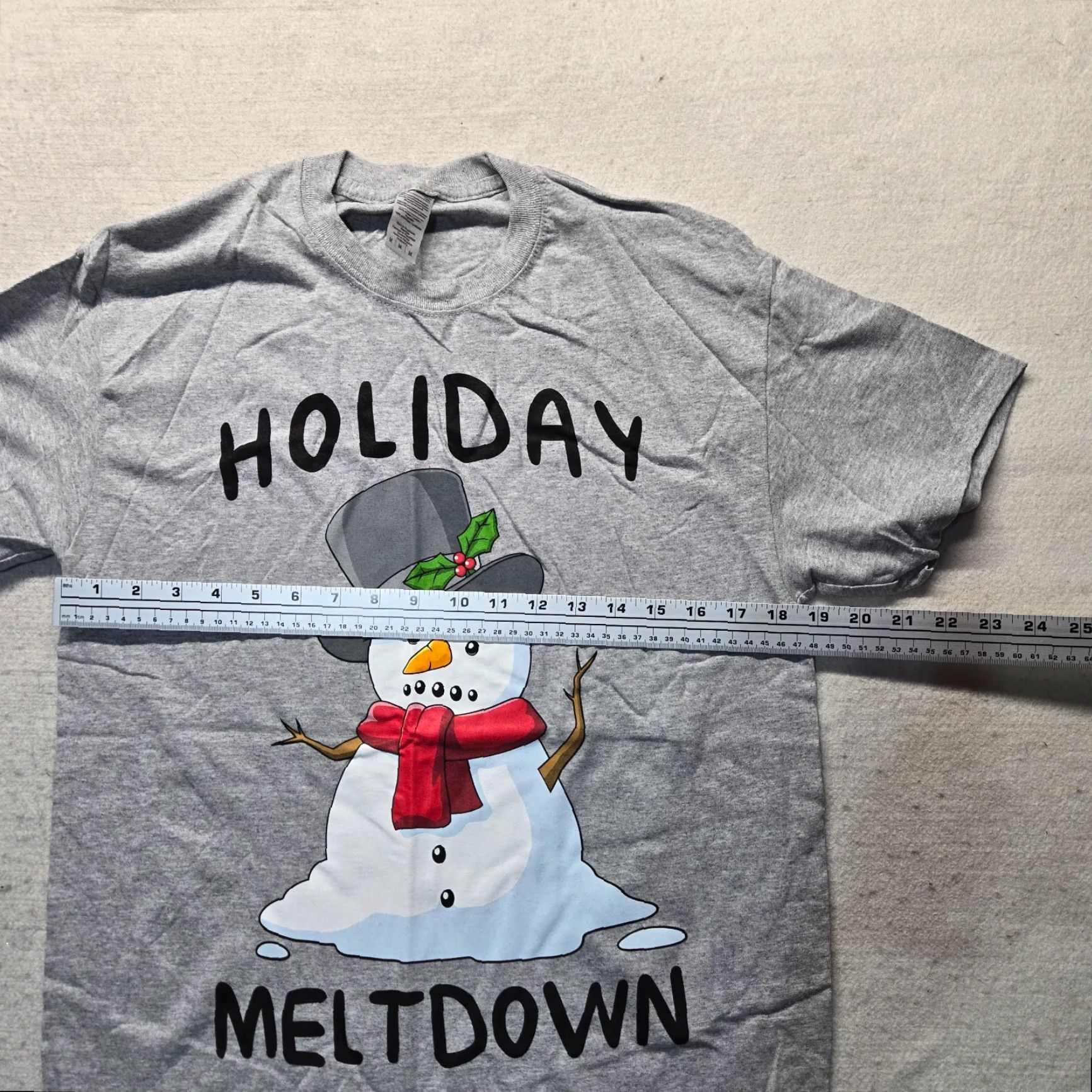 Gildan Gildan Shirt Basic T-Shirt Solid Snow Man Christmas Holiday Gray M Mens Size M / US 6-8 / IT 42-44 - 4 Thumbnail