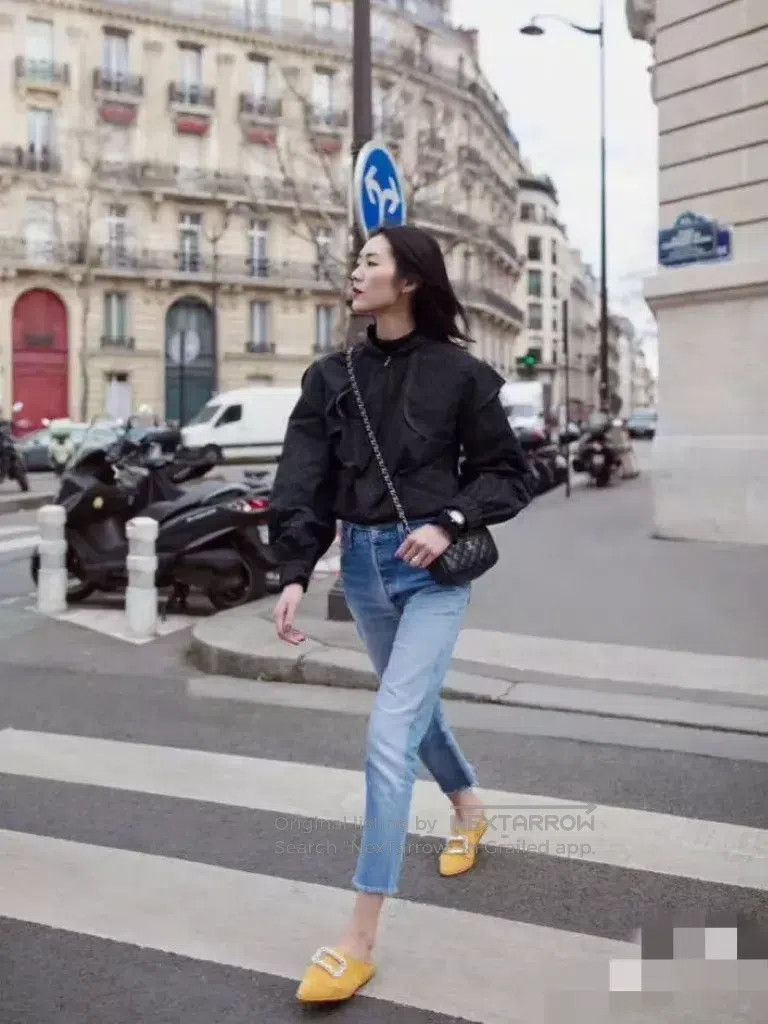 Chanel Chanel Camelia windbreaker jacket Size XS / US 0-2 / IT 36-38 - 9 Thumbnail