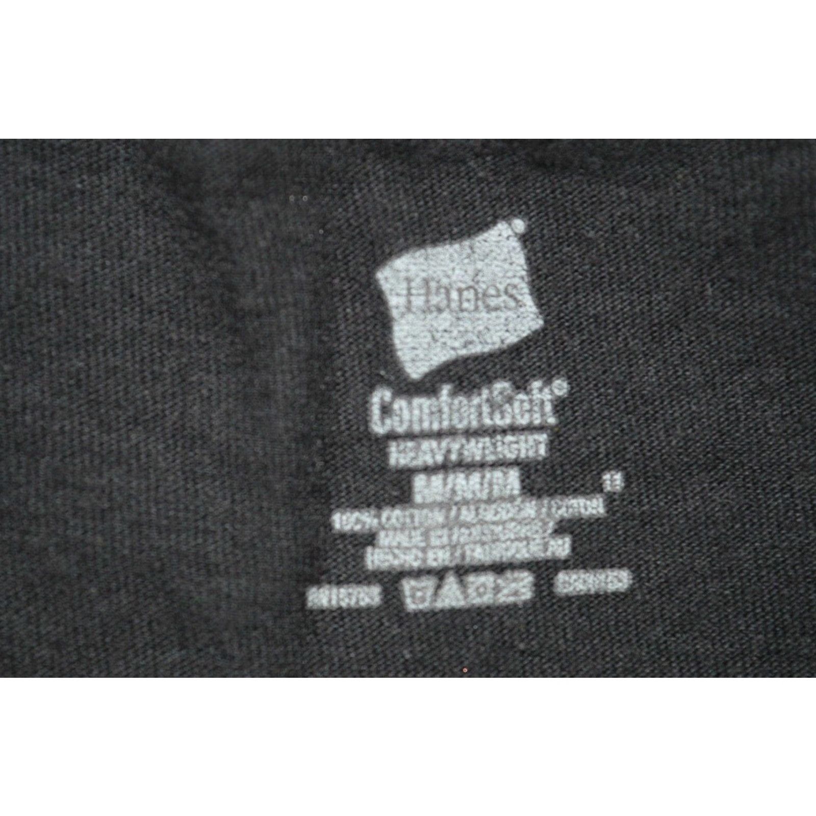 Vintage VINTAGE DC COMICS GRAPHITTI T-SHIRT Superman Batman 90s Adult Medium Black Cotton Graphic Mens Size US M / EU 48-50 / 2 - 6 Thumbnail