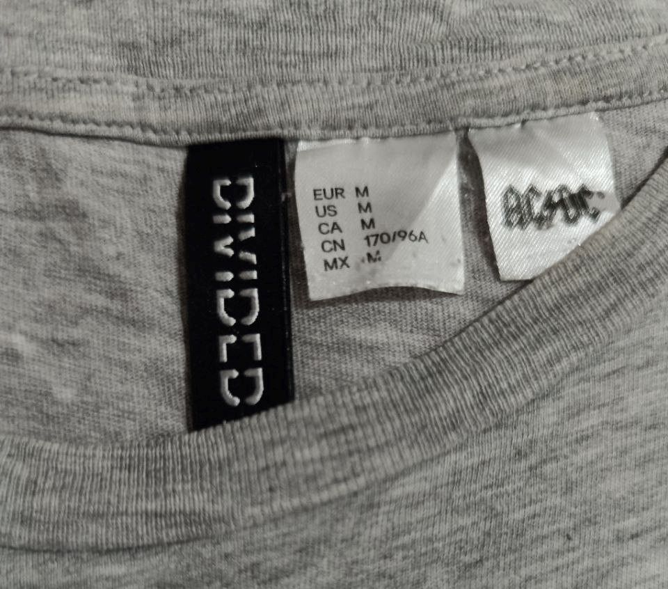 Divided Divided ACDC T Shirt Size US M / EU 48-50 / 2 - 3 Thumbnail