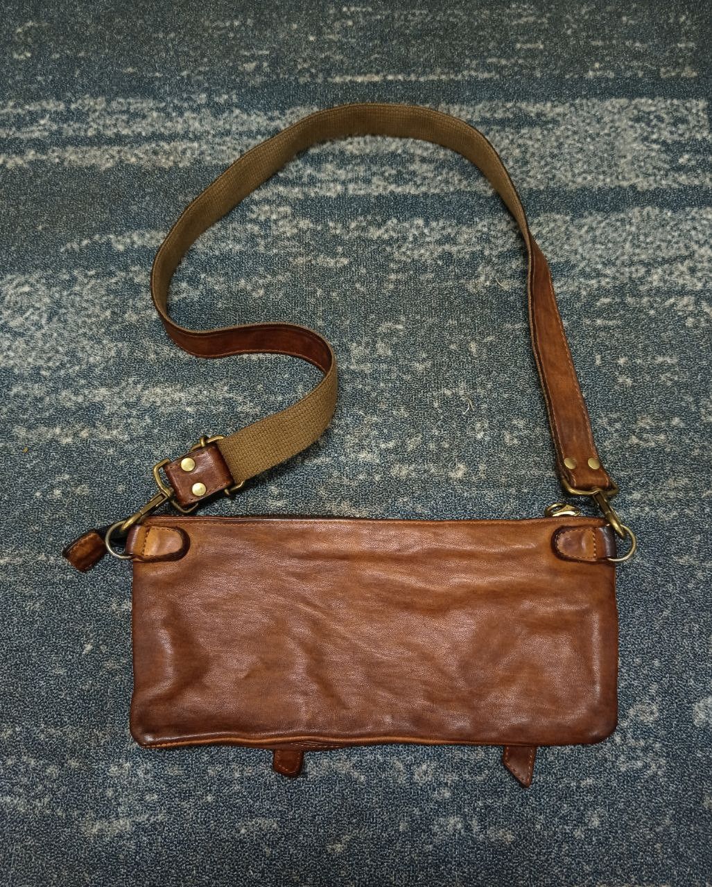 Creed SiCK🔥PATINA LEATHER CREED SLING/CROSSBODY Size ONE SIZE - 3 Thumbnail