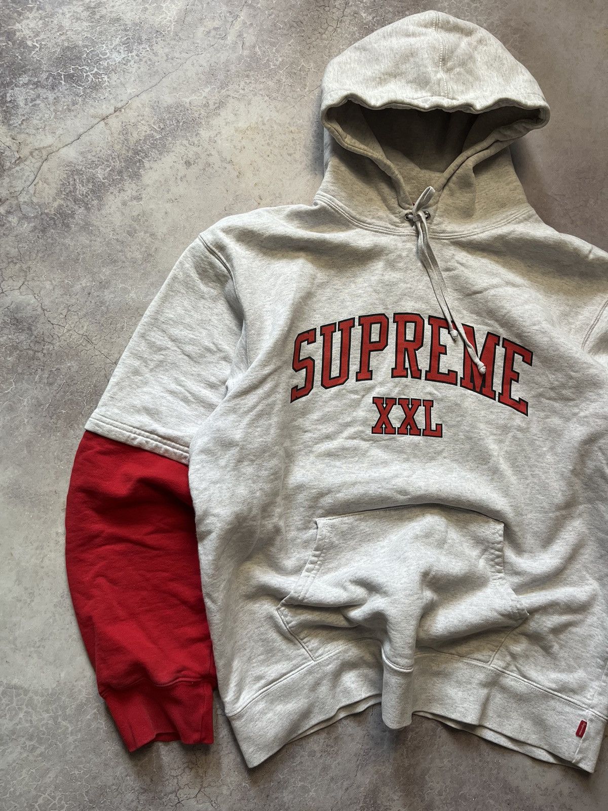 Xxl hooded sweatshirt supreme sale