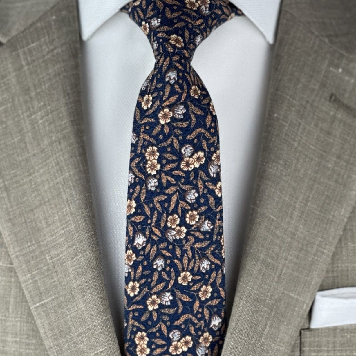 Other Men’s Navy w/ Ochre Rustic Style Floral Necktie Size ONE SIZE - 2 Thumbnail