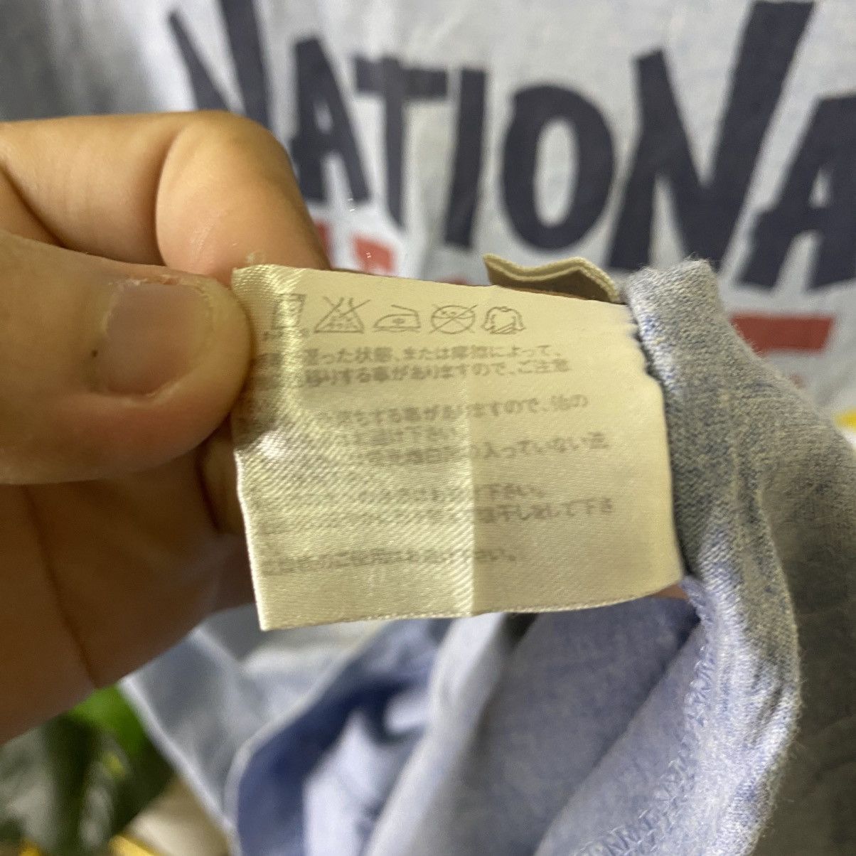 Vintage Y2K National League MLB All Teams Baseball T Shirt Size US L / EU 52-54 / 3 - 7 Thumbnail