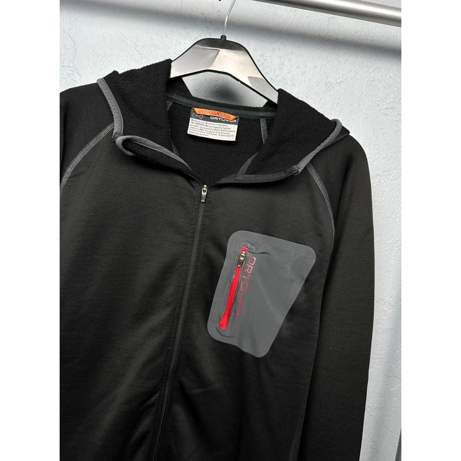 ORTOVOX ORTOVOX Mens Merino Wool Hoodie Track Top Jacket L Black Zip Jacket Mens Size US L / EU 52-54 / 3 - 2 Thumbnail