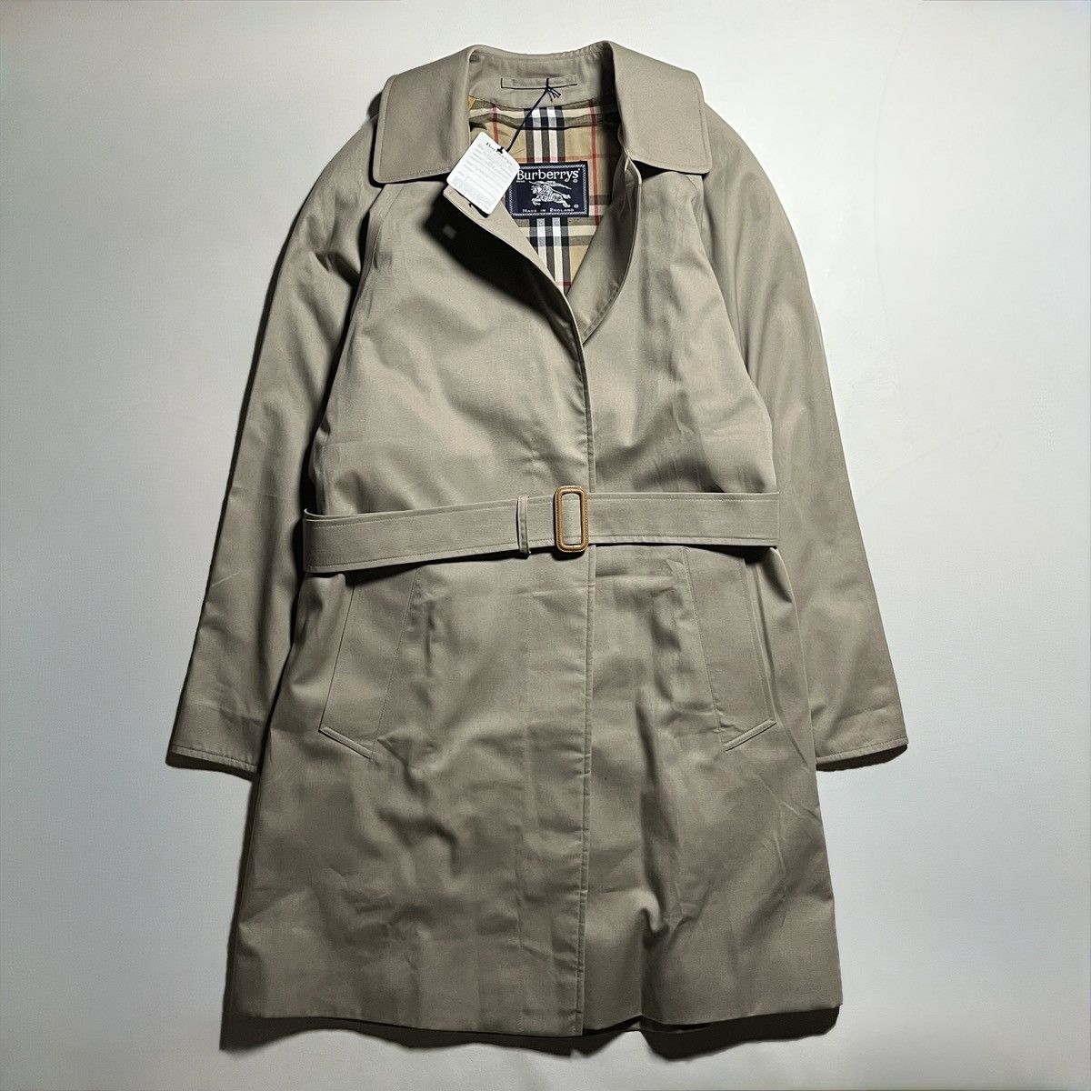 Burberry Brand New Vintage Burberry Trench Coat Size US M / EU 48-50 / 2 - 1 Thumbnail