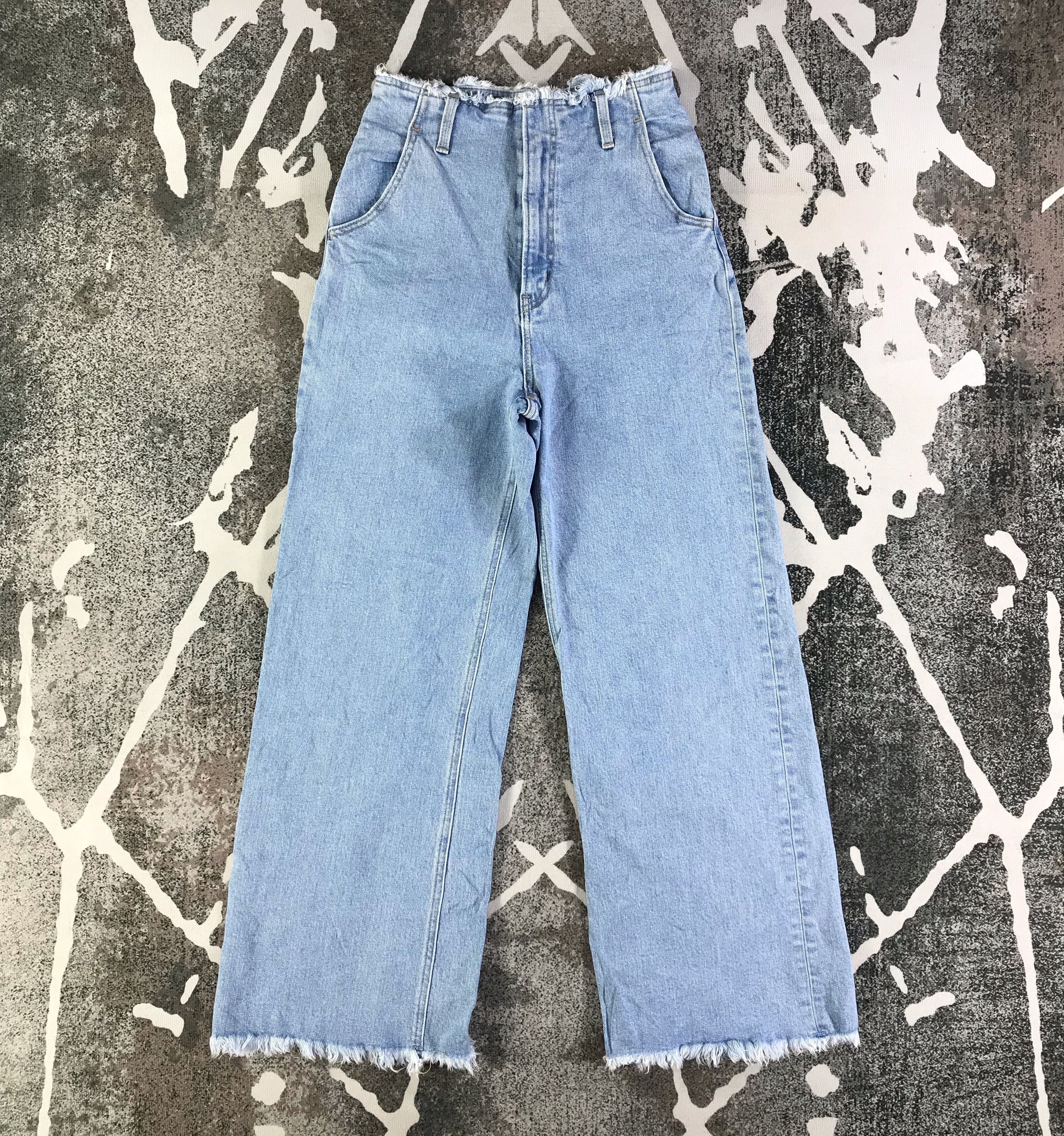 Japanese Brand Japanese Brand Medium Wash Flared Jeans KJ1986 Size 25" / US 0 / IT 36 - 1 Thumbnail