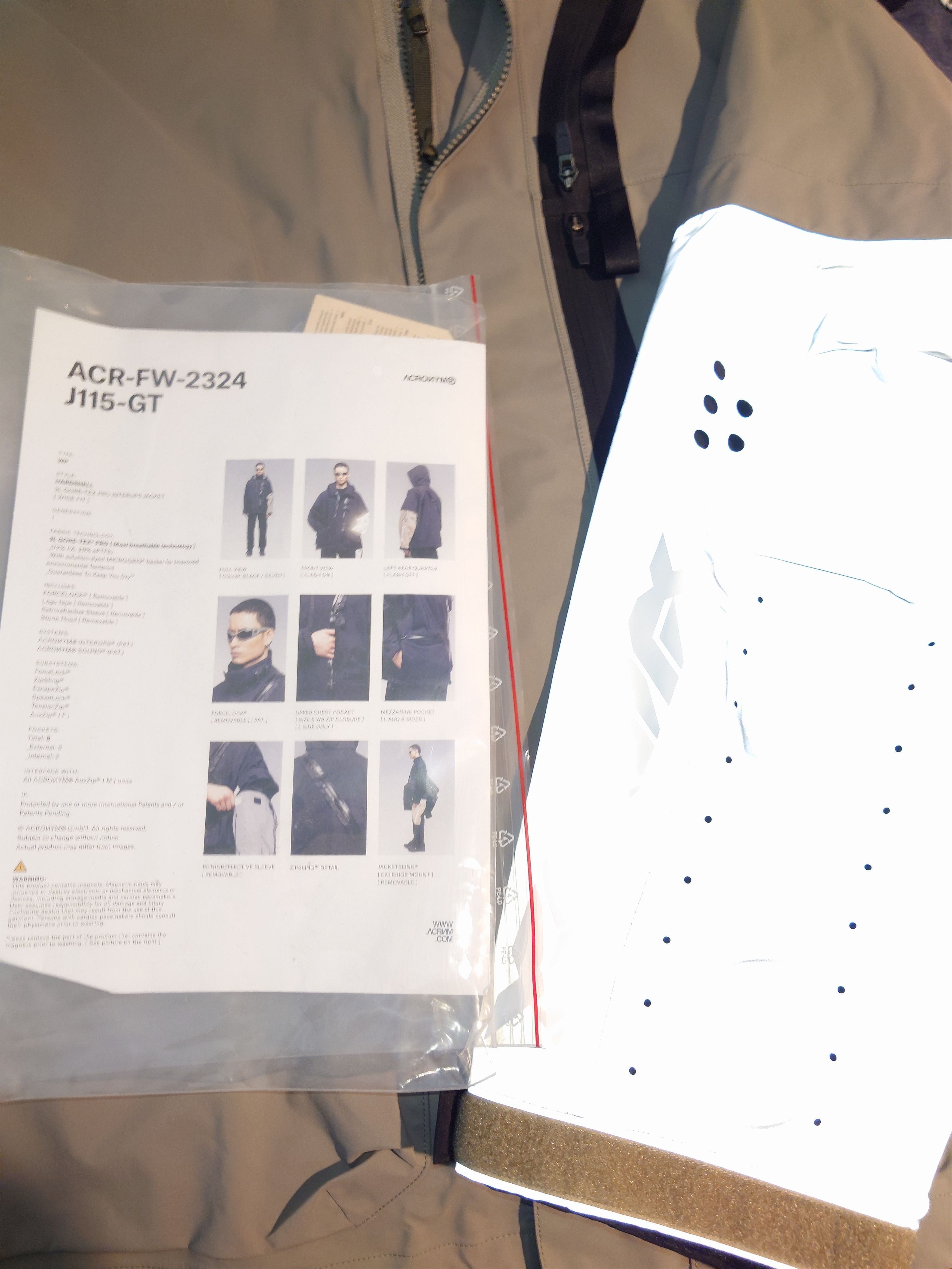Acronym J115-GT-EX Size US L / EU 52-54 / 3 - 6 Thumbnail