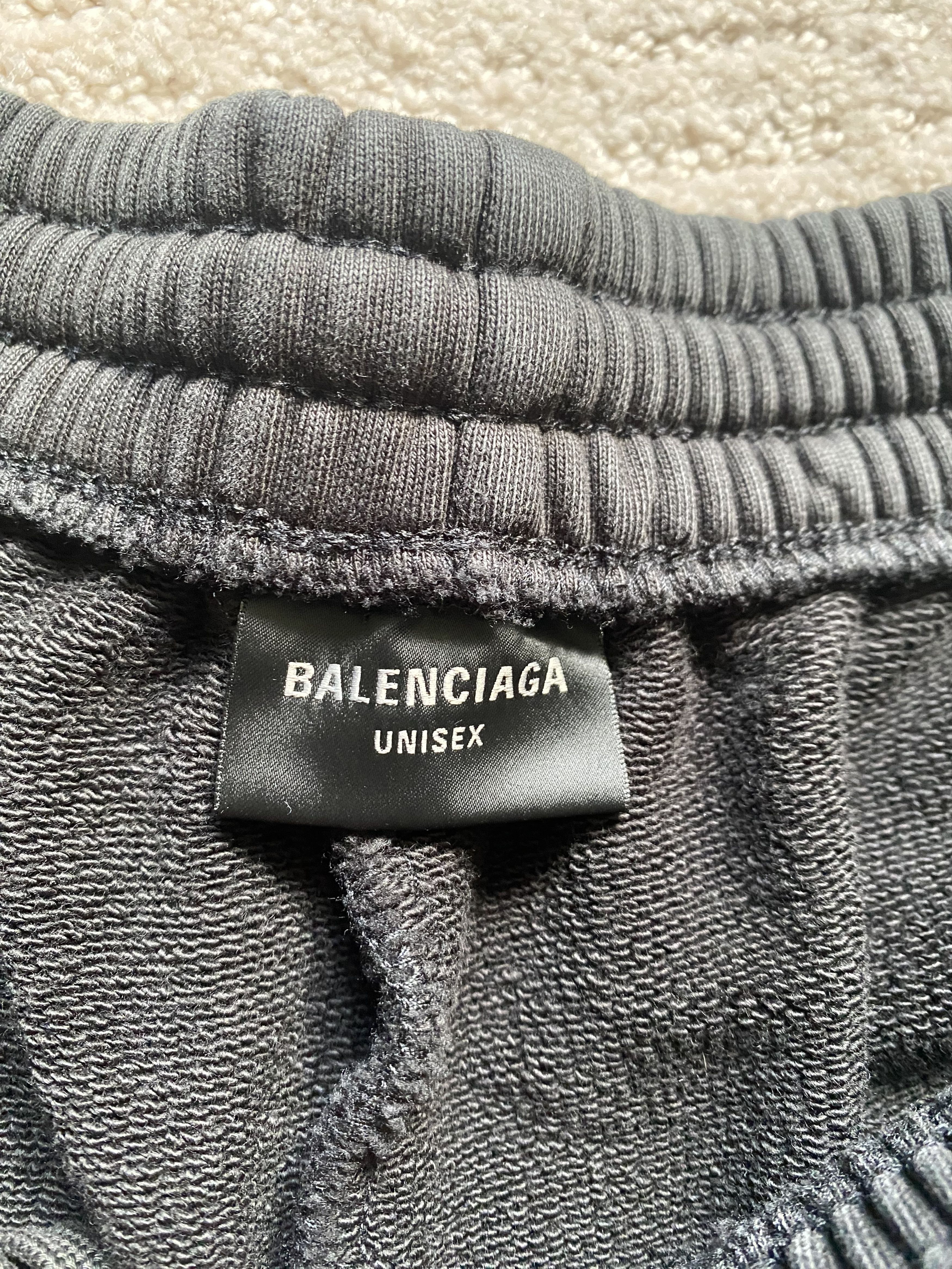 Balenciaga sweat shorts Size US 30 / EU 46 - 3 Thumbnail