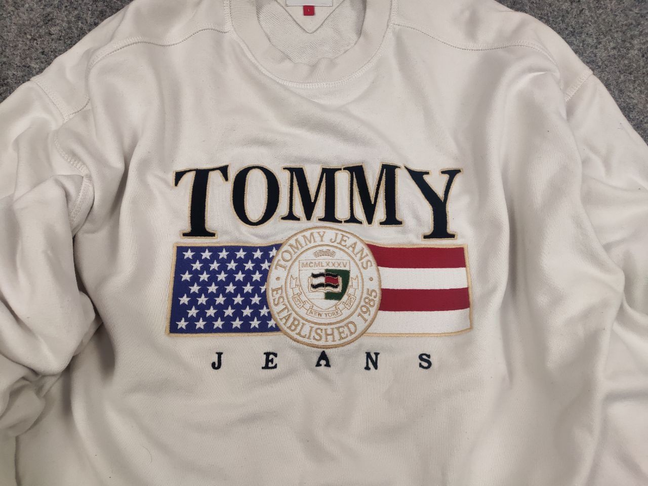 Tommy Hilfiger Tommy Jeans Crew Chek Embroidered Sweatshirt Vintage Style Size US M / EU 48-50 / 2 - 11 Thumbnail