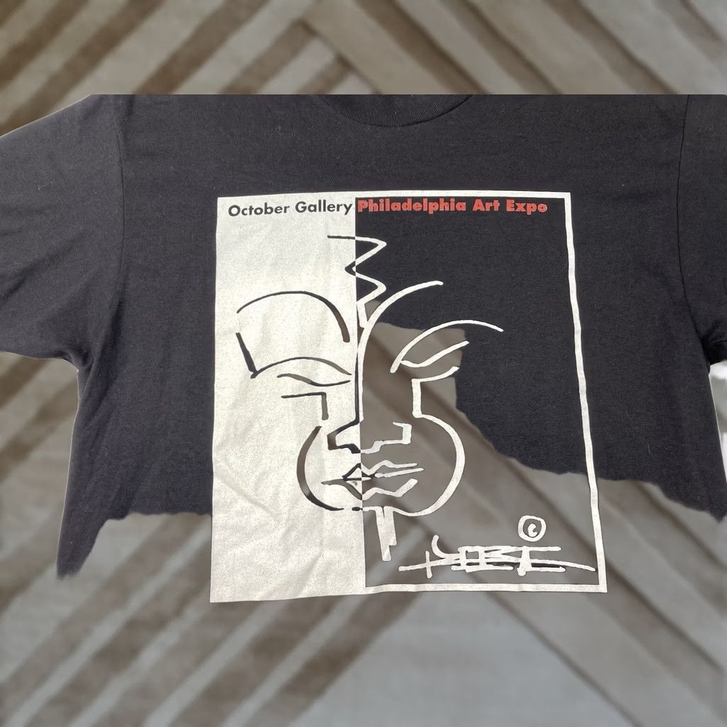 Hanes VINTAGE Hanes T-Shirt Black 1990s Philadelphia Art Expo Jeffrey Glenn Reese Short Sleeve Crew Neck Adult Large Regular Size US L / EU 52-54 / 3 - 1 Thumbnail