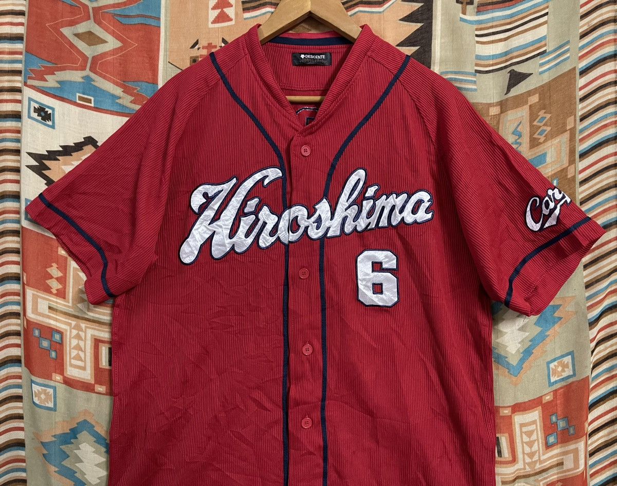 Descente × Vintage Vintage Baseball Jersey J League Hiroshima Carp by Descente Size US XL / EU 56 / 4 - 2 Thumbnail