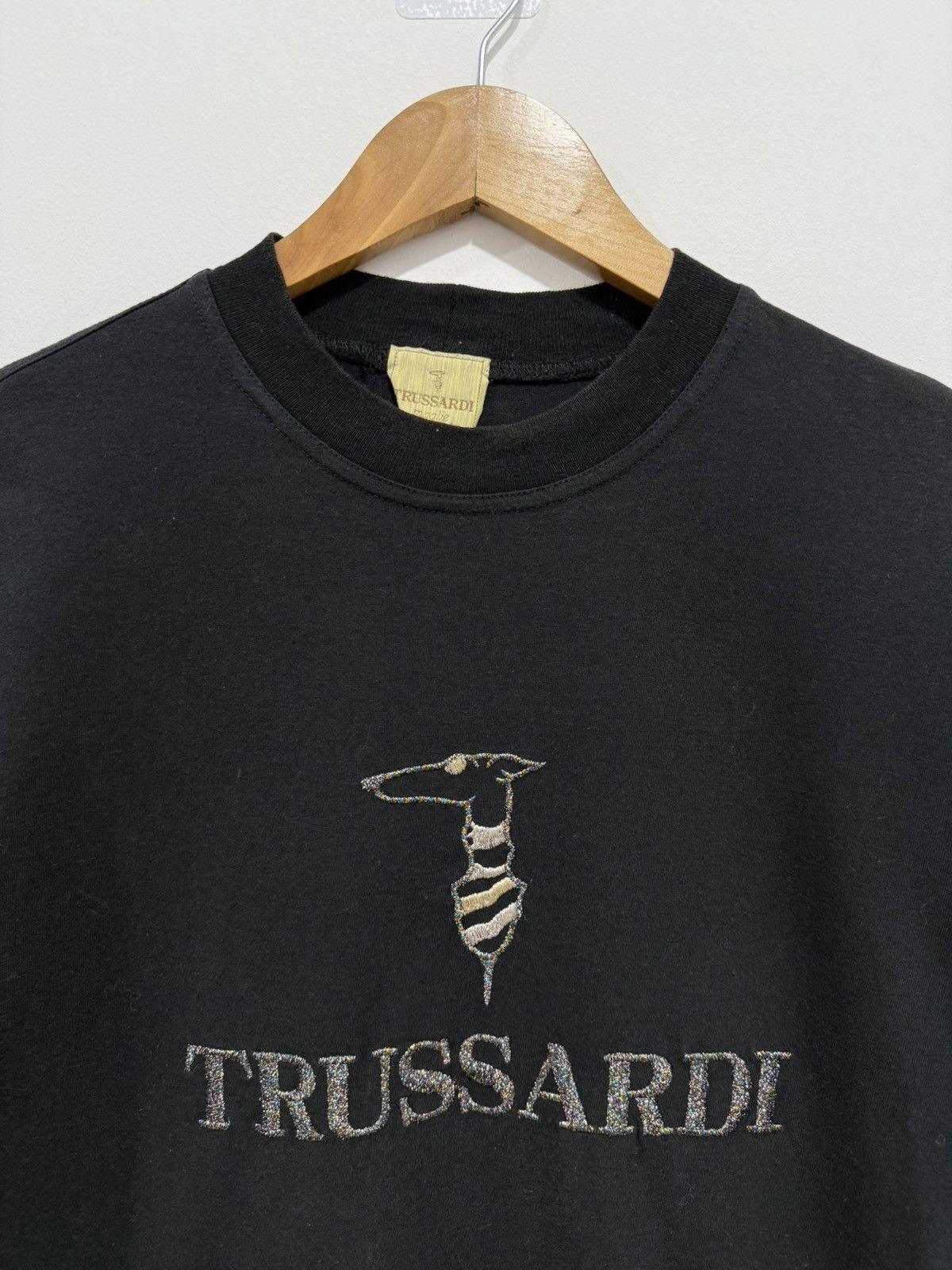 Trussardi Trussardi emboried tshirt Size US S / EU 44-46 / 1 - 3 Thumbnail