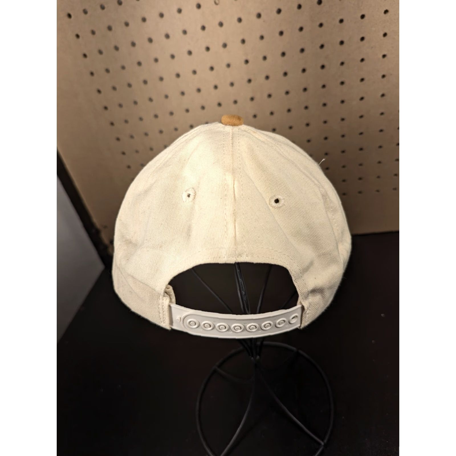 Vintage VINTAGE Hat Snapback Cap Suede USA Made Schwing Concrete Pumps Beige Adjustable Men USA Size ONE SIZE - 3 Thumbnail