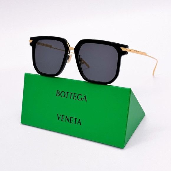 Bottega Veneta NEW BOTTEGA VENETA BV1083SA 001 WOMEN BLACK SQUARE SUNGLASSE Size ONE SIZE - 2 Thumbnail