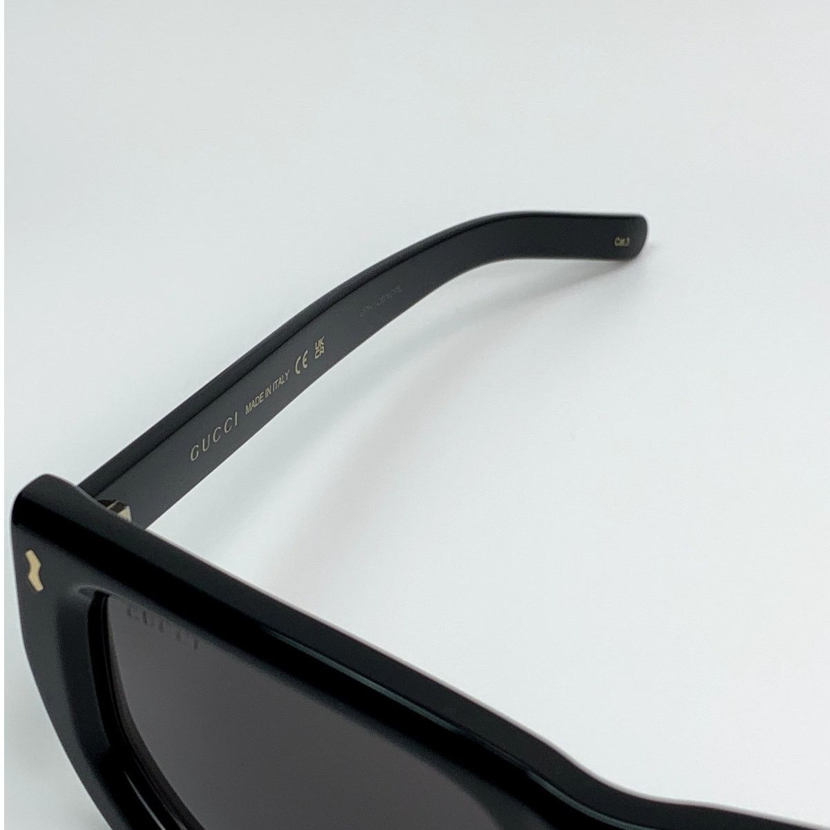 Gucci NEW Gucci Sunglasses GG1520 S 001 Black Grey Women Authentic Size ONE SIZE - 5 Thumbnail