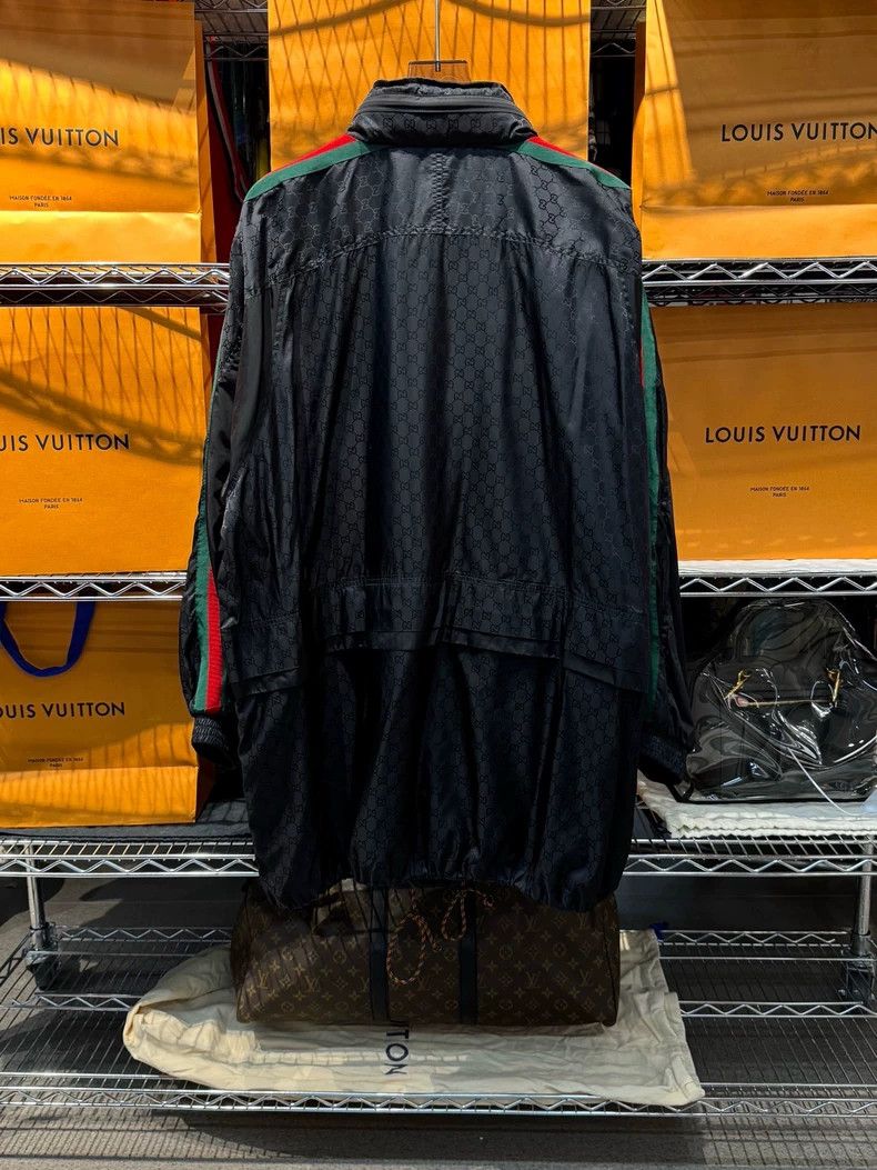 Gucci Gucci Black full-print windbreaker jacket Size US M / EU 48-50 / 2 - 4 Thumbnail