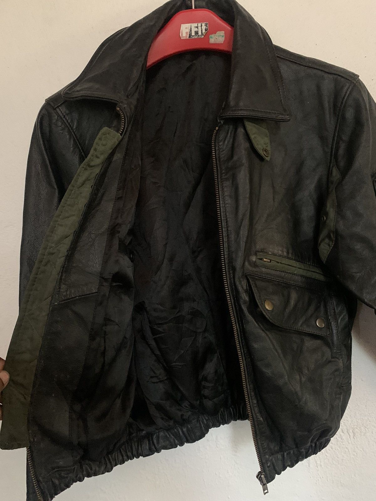 Japanese Brand RARE VINTAGE LEATHER BOMBER JACKET RARE DESIGN Size US L / EU 52-54 / 3 - 11 Thumbnail