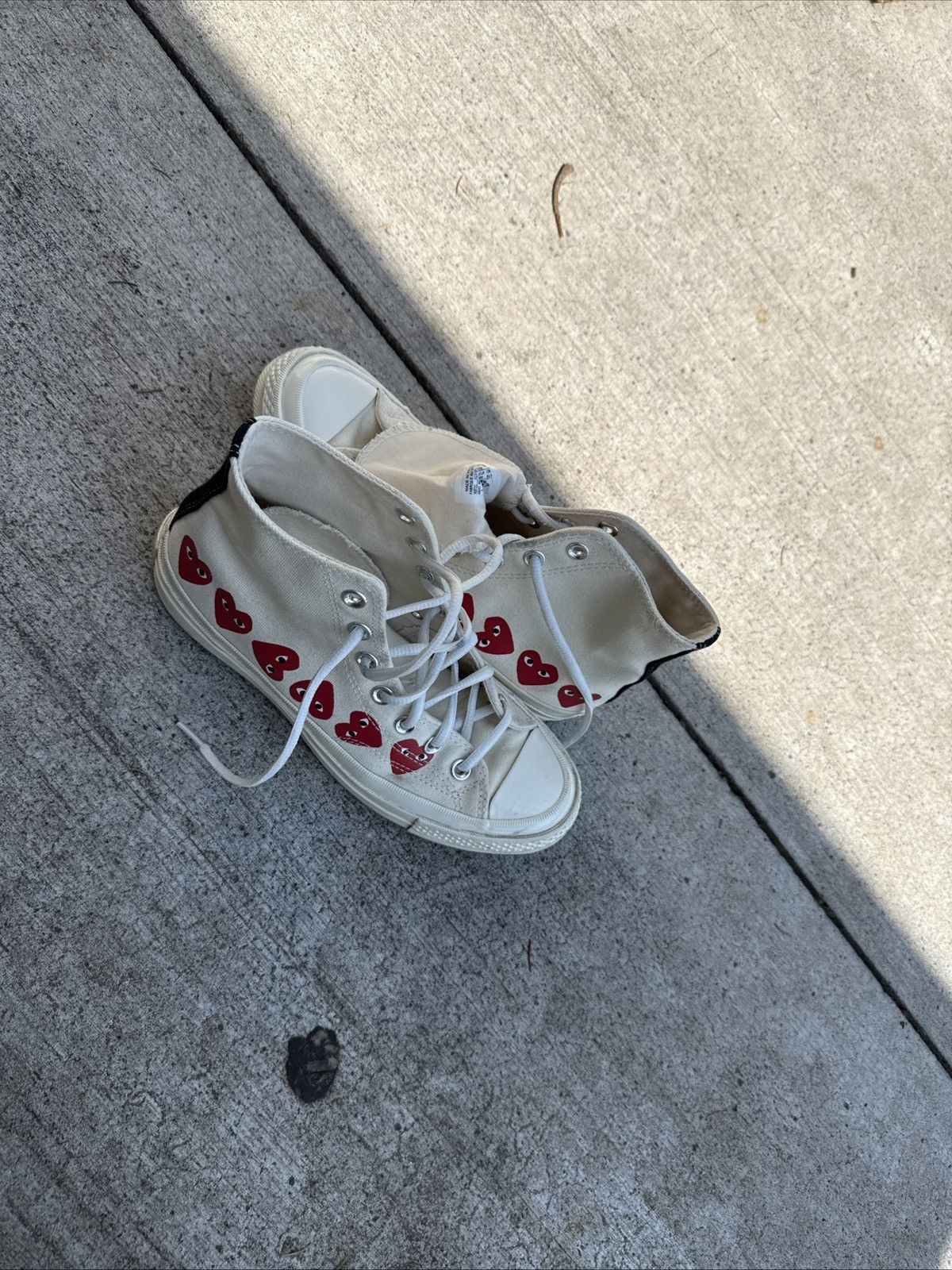 Comme des Garcons Comme des Garcons Play x Chuck 70 High Top Multi Heart Size US 6 / EU 39 - 2 Thumbnail