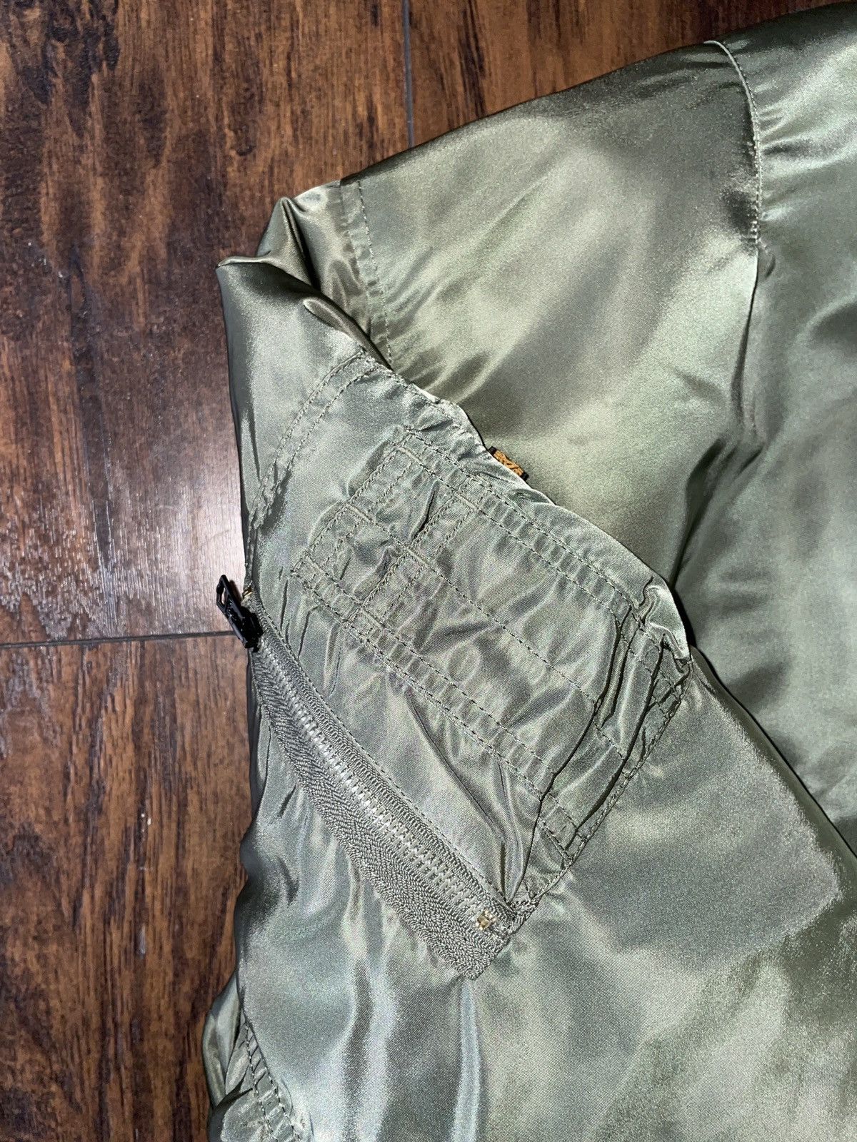 Alpha Industries Alpha Industries Reversible Bomber Jacket Size US L / EU 52-54 / 3 - 7 Thumbnail