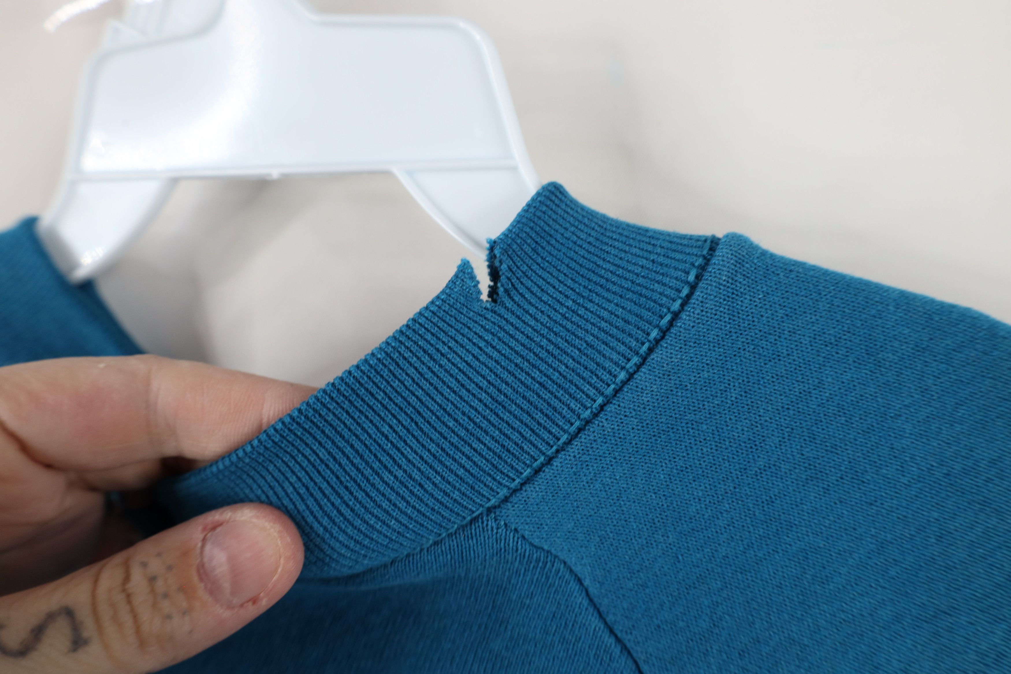 Vintage Vintage 90s Streetwear Blank Crewneck Sweatshirt Blue Size L / US 10 / IT 46 - 8 Thumbnail