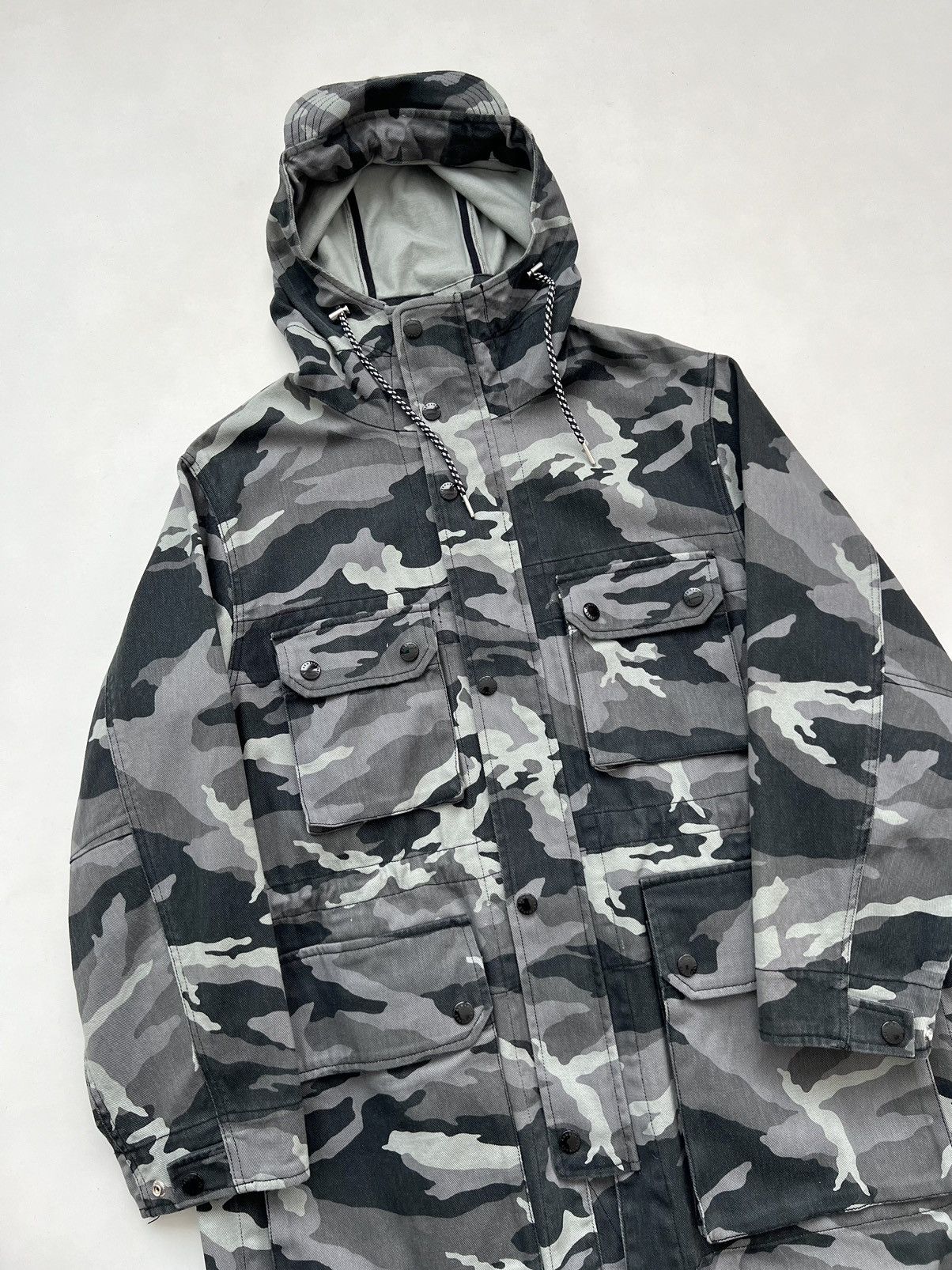 Armani × Armani Exchange × Emporio Armani Armani Exchange F/W18 Arctic Camo Military Multipocket Parka Size US M / EU 48-50 / 2 - 6 Thumbnail