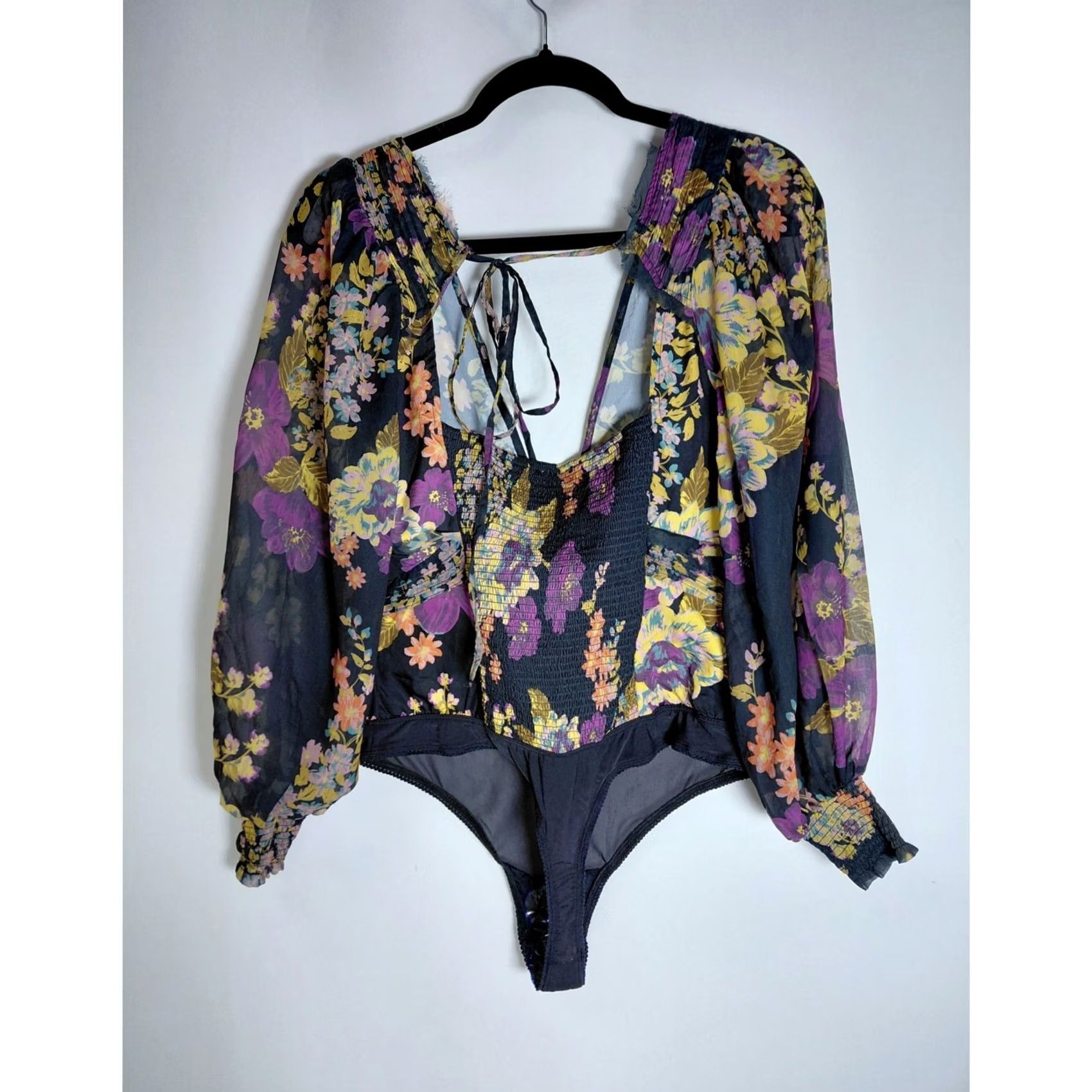 Free People NWT intimately Free People Floral Bodysuit Black Long Sleeve V-Neck Women Size M Size M / US 6-8 / IT 42-44 - 2 Thumbnail