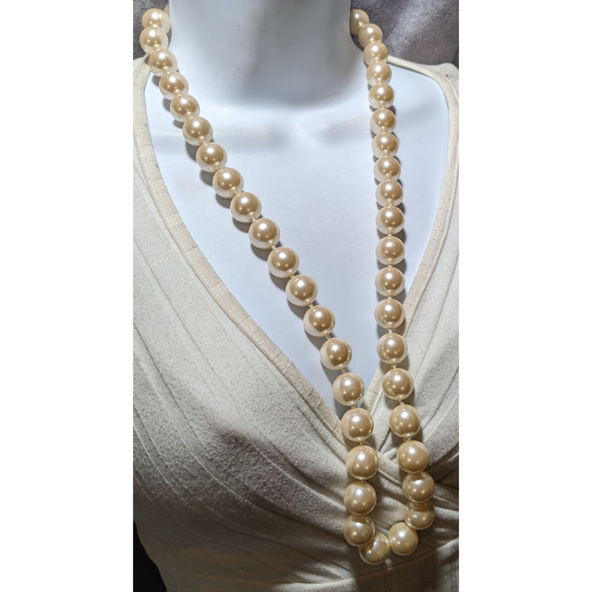 Other Chunky Retro Cream Faux Pearl Costume Necklace Size ONE SIZE - 5 Thumbnail