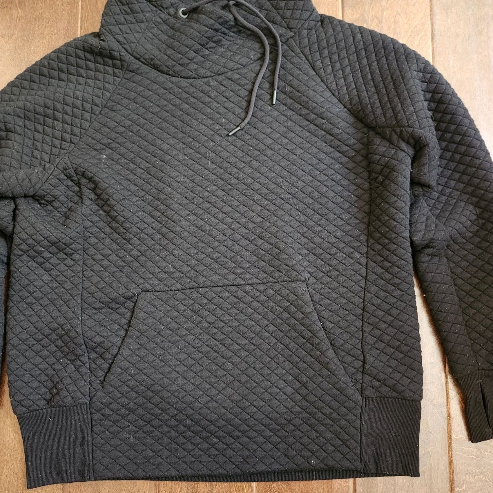 tentree Green Tea Sweatshirt Black Quilted Long Sleeve Pullover M Women Adults Medium Oversized Knit Flier? Size M / US 6-8 / IT 42-44 - 3 Thumbnail