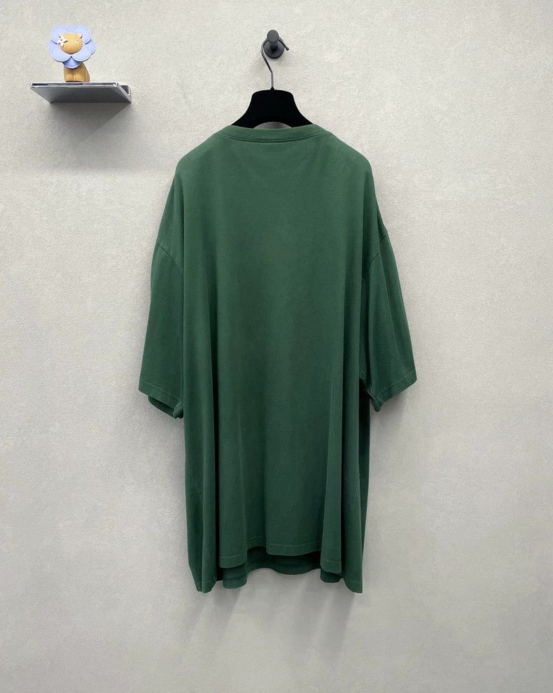 Balenciaga Balenciaga Green double sleeve T-shirt Size US L / EU 52-54 / 3 - 2 Thumbnail