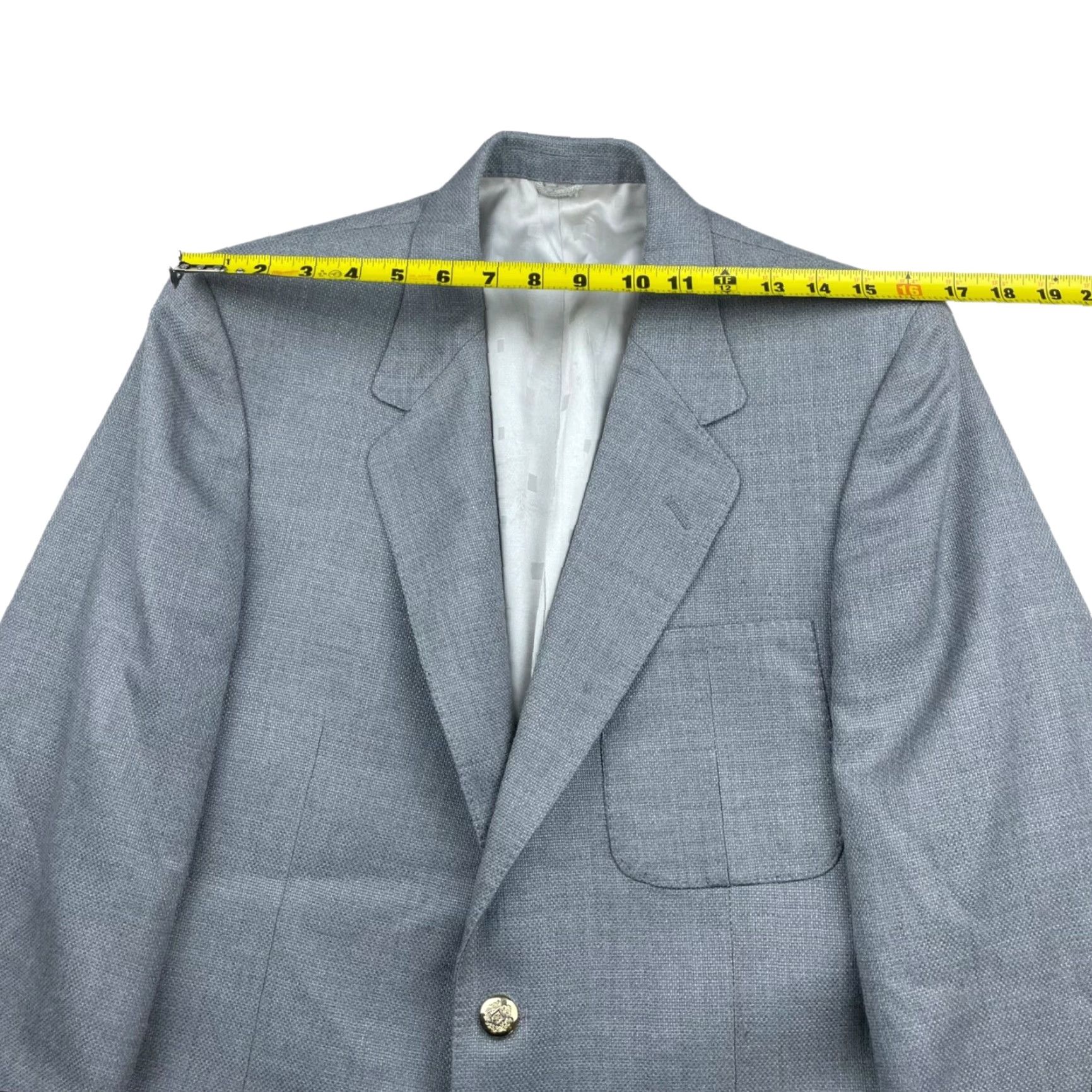 Vintage VTG Irving Berlin Men’s Blazer 38R Wool 2-Button Gray Gold Buttons Jacket Coat Single-Breasted Notch Mens Size 38R - 7 Thumbnail