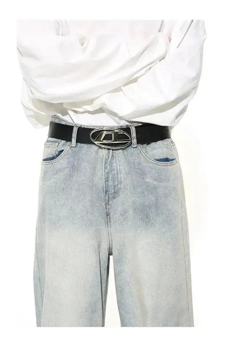 Japanese Brand Light style washed blue baggy jeans Size US 32 / EU 48 - 6 Thumbnail