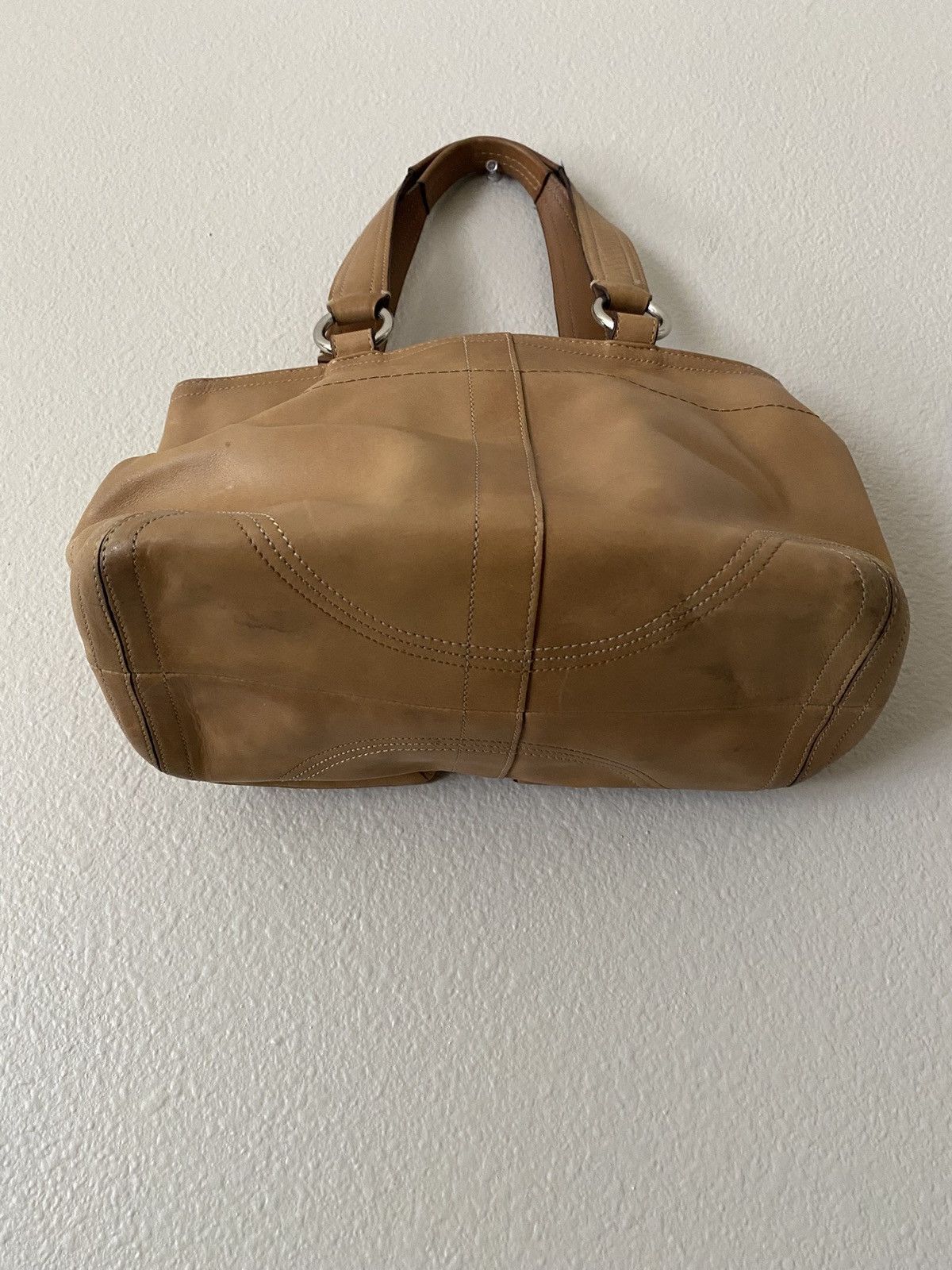 Coach Y2K Coach Medium Soho Tote Satchel Handbag 8A09 Size ONE SIZE - 5 Thumbnail